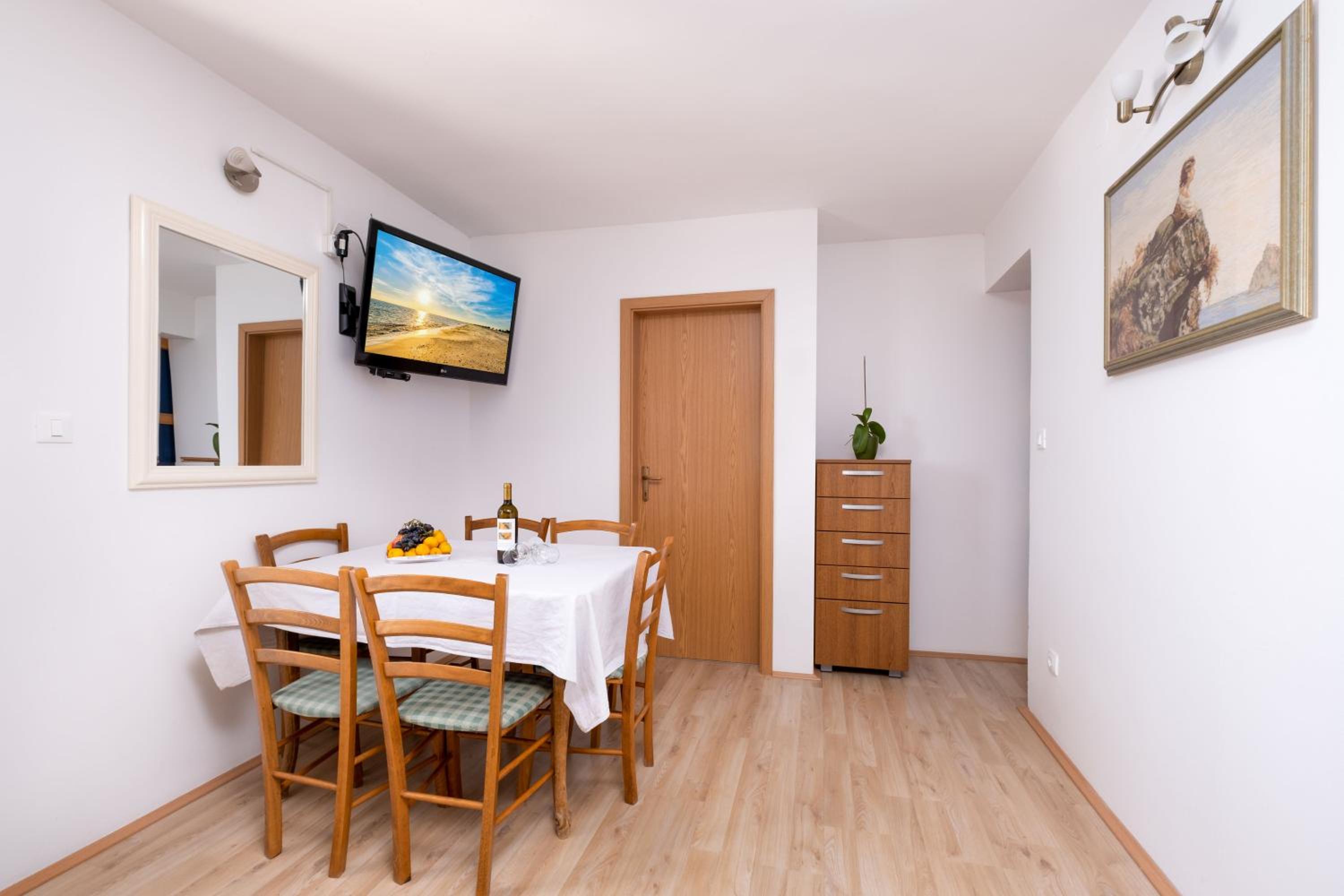Apartments Katica