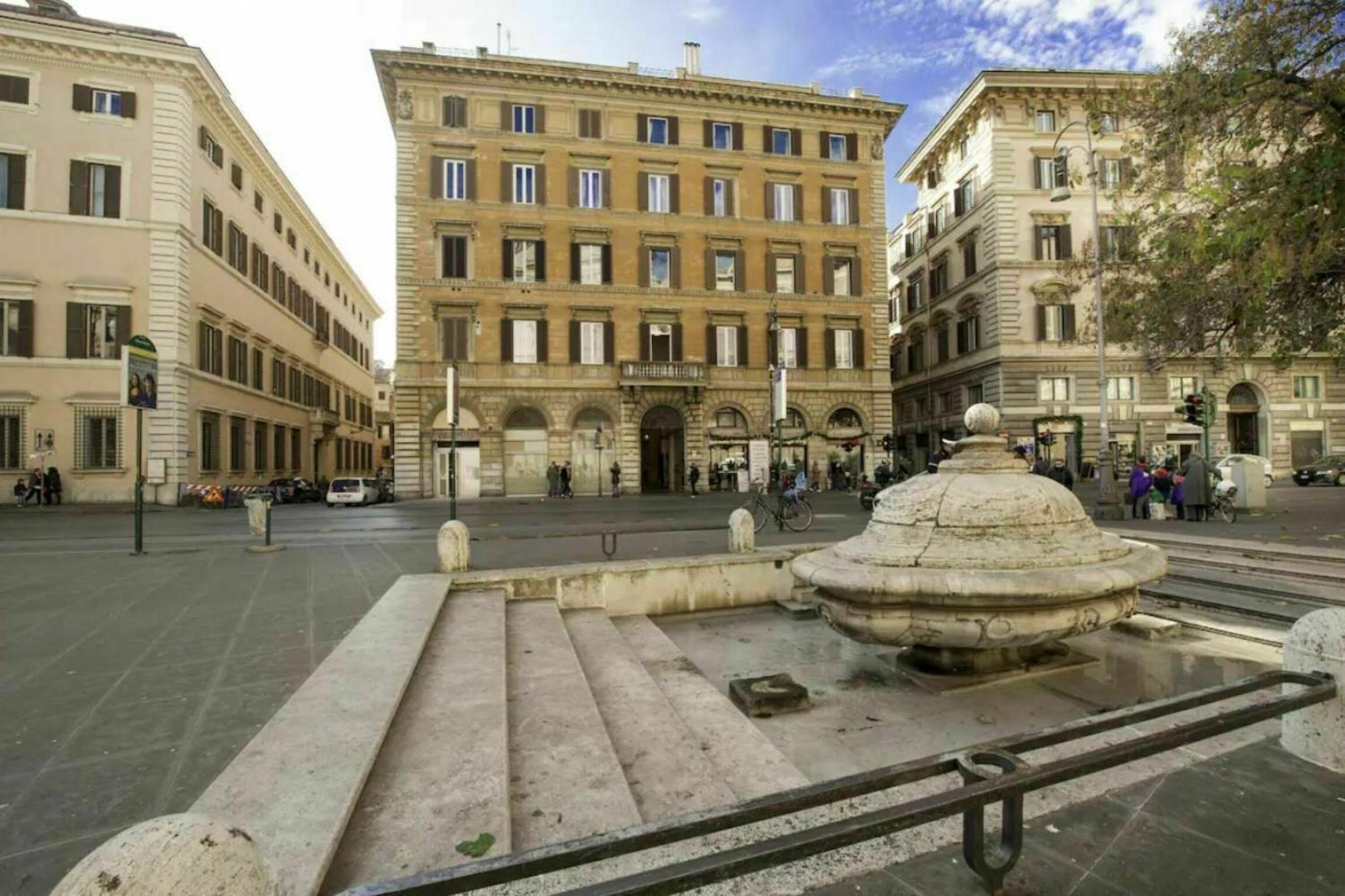 Vittorio Emanuele by Halldis