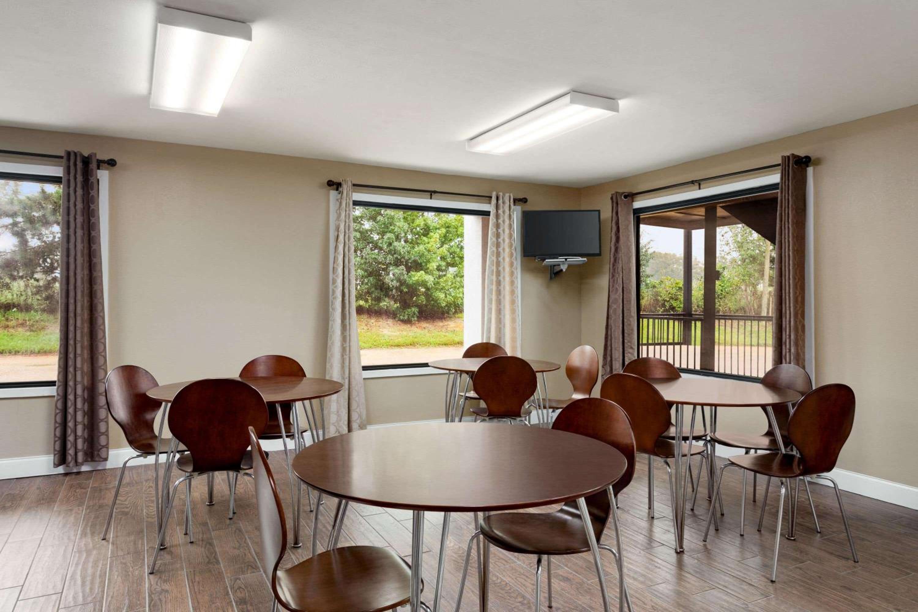 meeting & event spaces