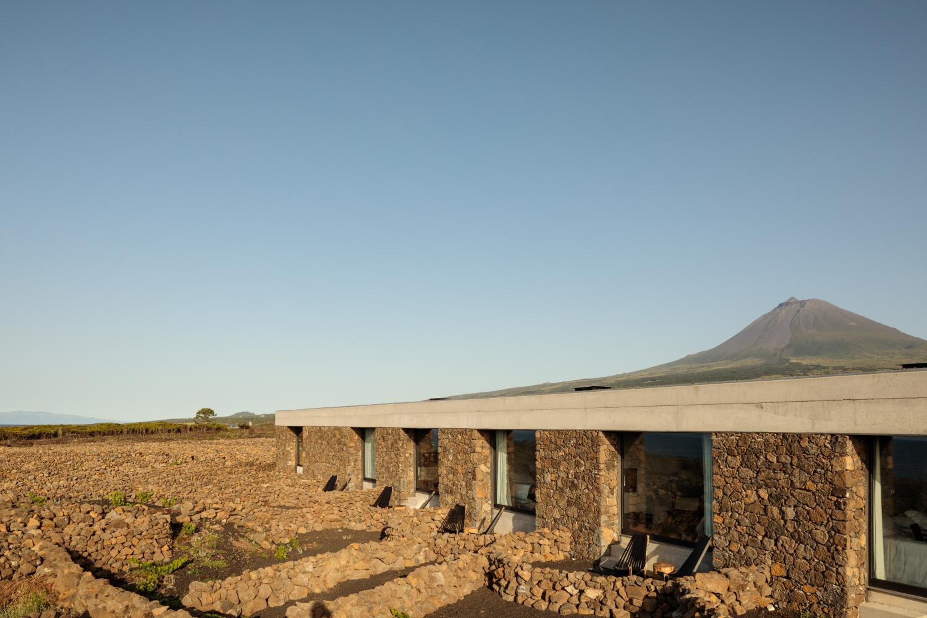 Hotel Azores Wine Company - Image 1