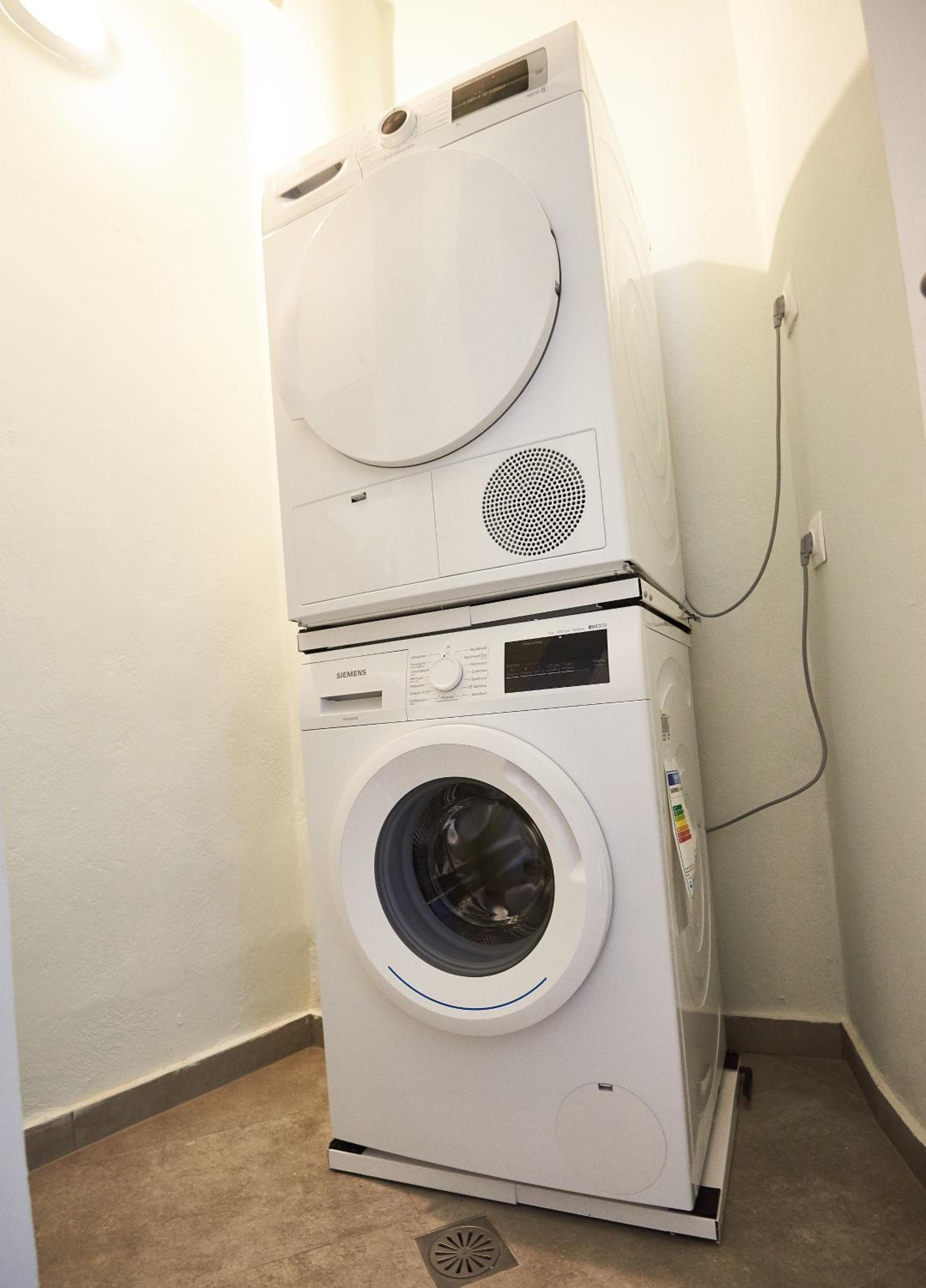 The EL GRECO spirit meets the Athenian luxury Apt1
