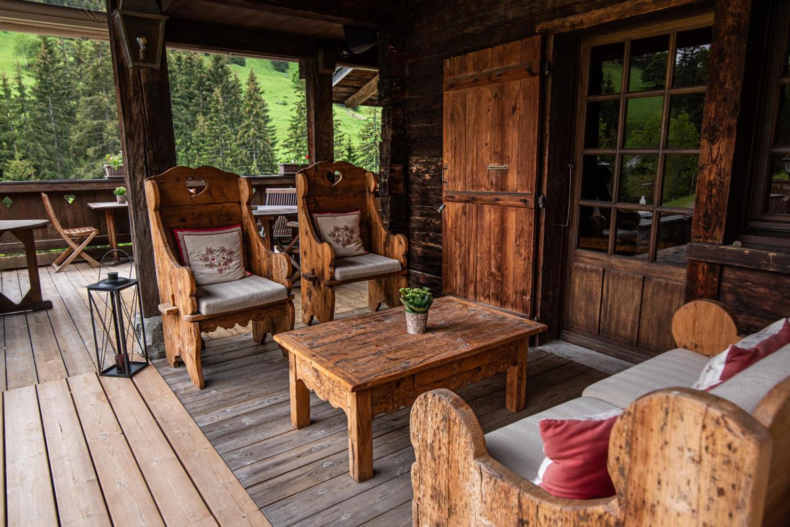 outdoor BBQ area