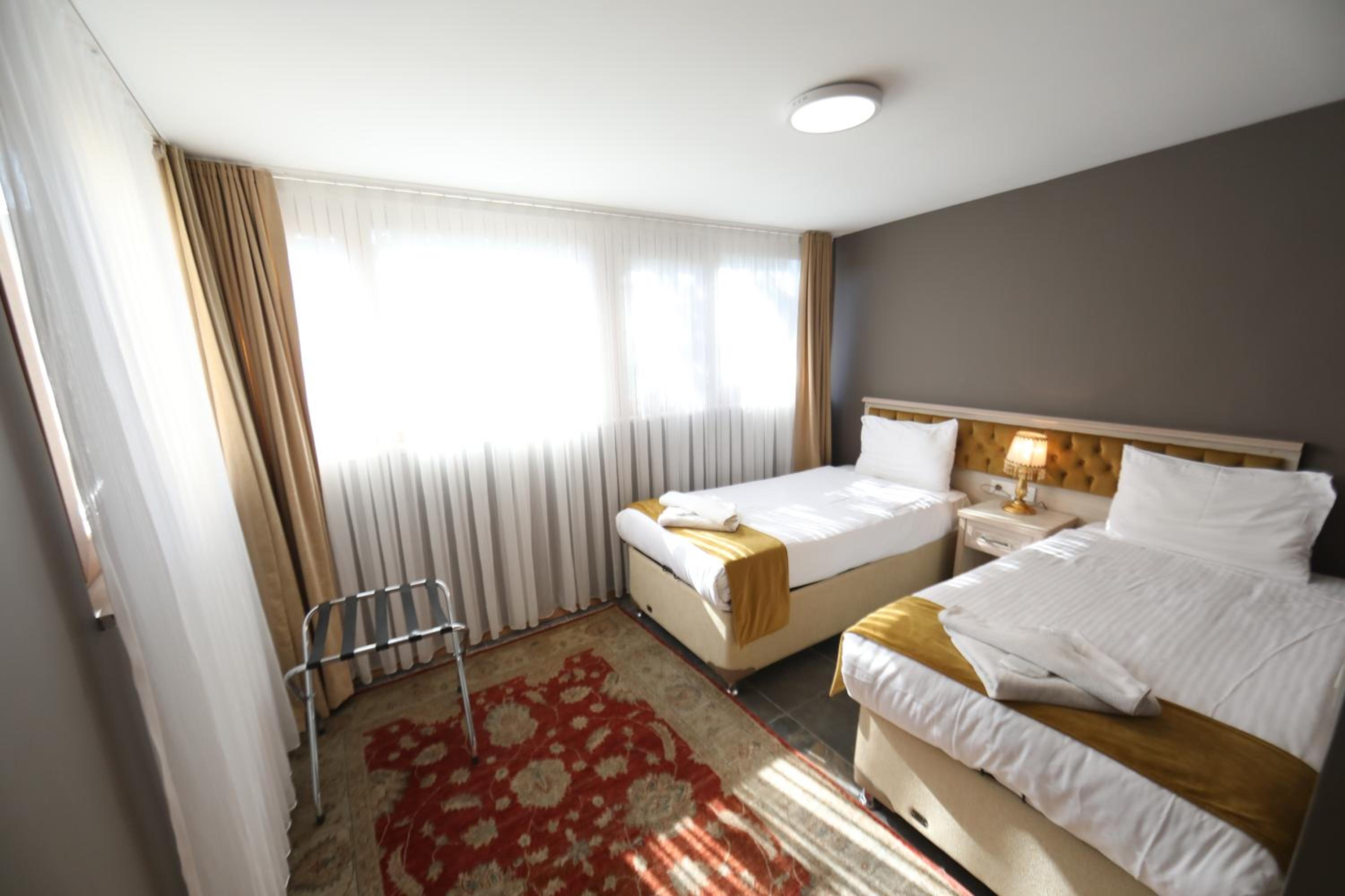 Sultans Royal Hotel - Image 116