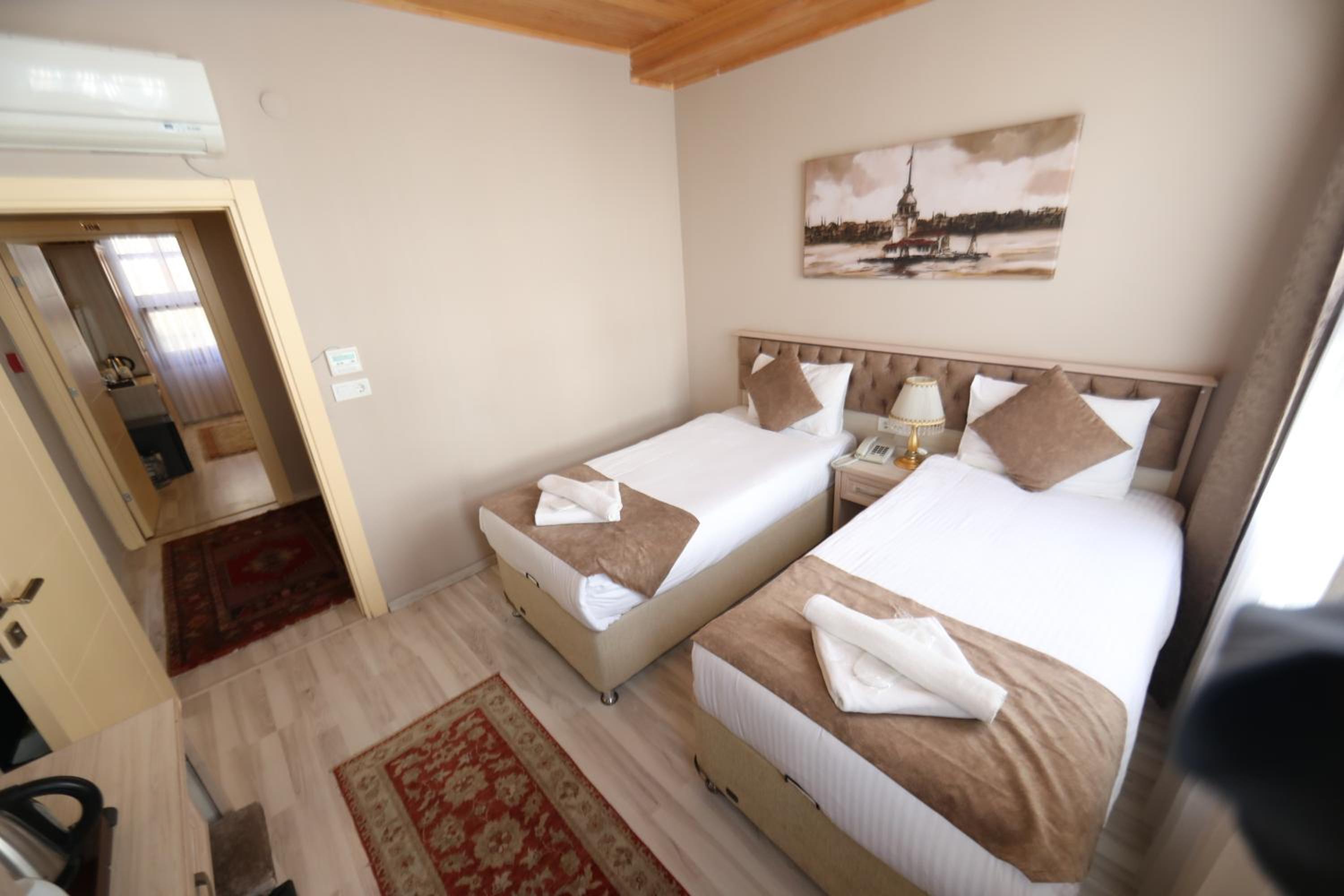Sultans Royal Hotel - Image 29