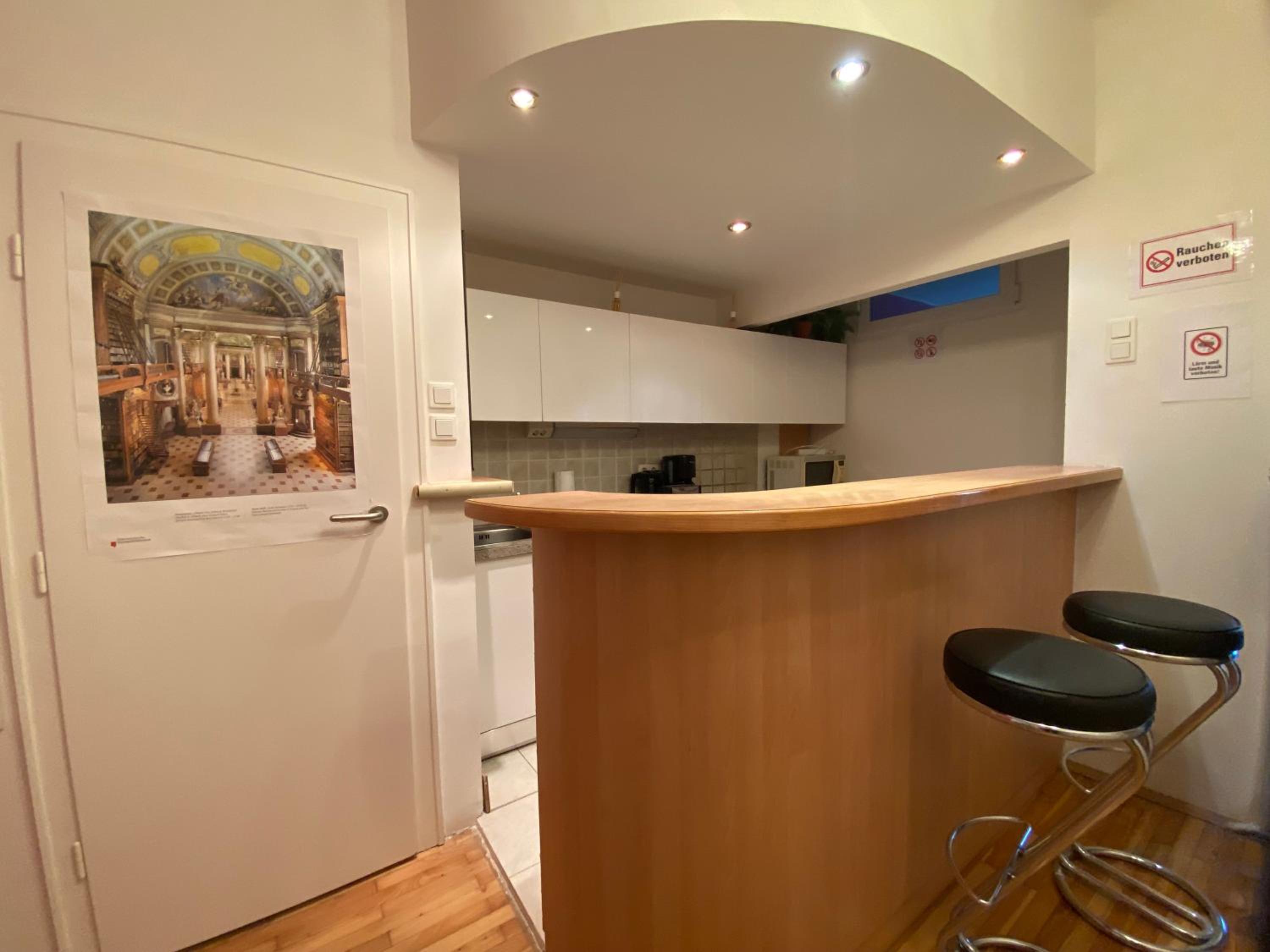 Apartment Domino
