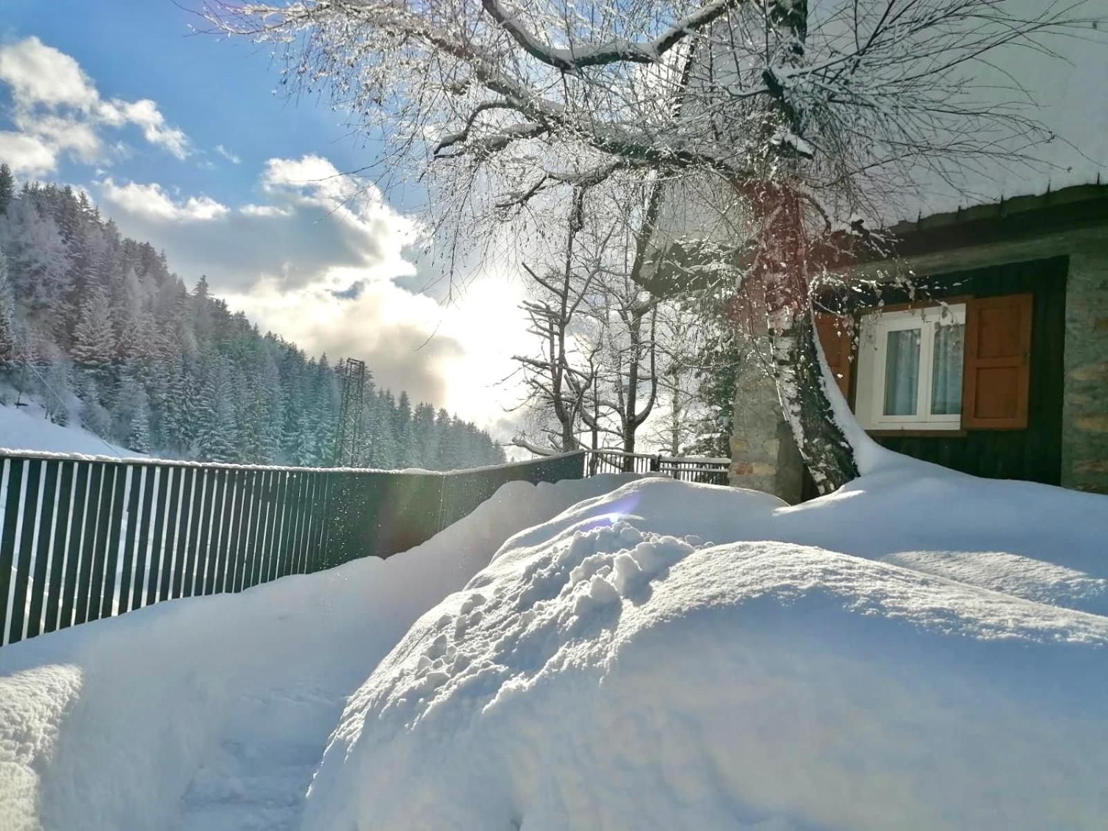 CASA CARCENTINA - fronte seggiovia, sulla pista Stelvio