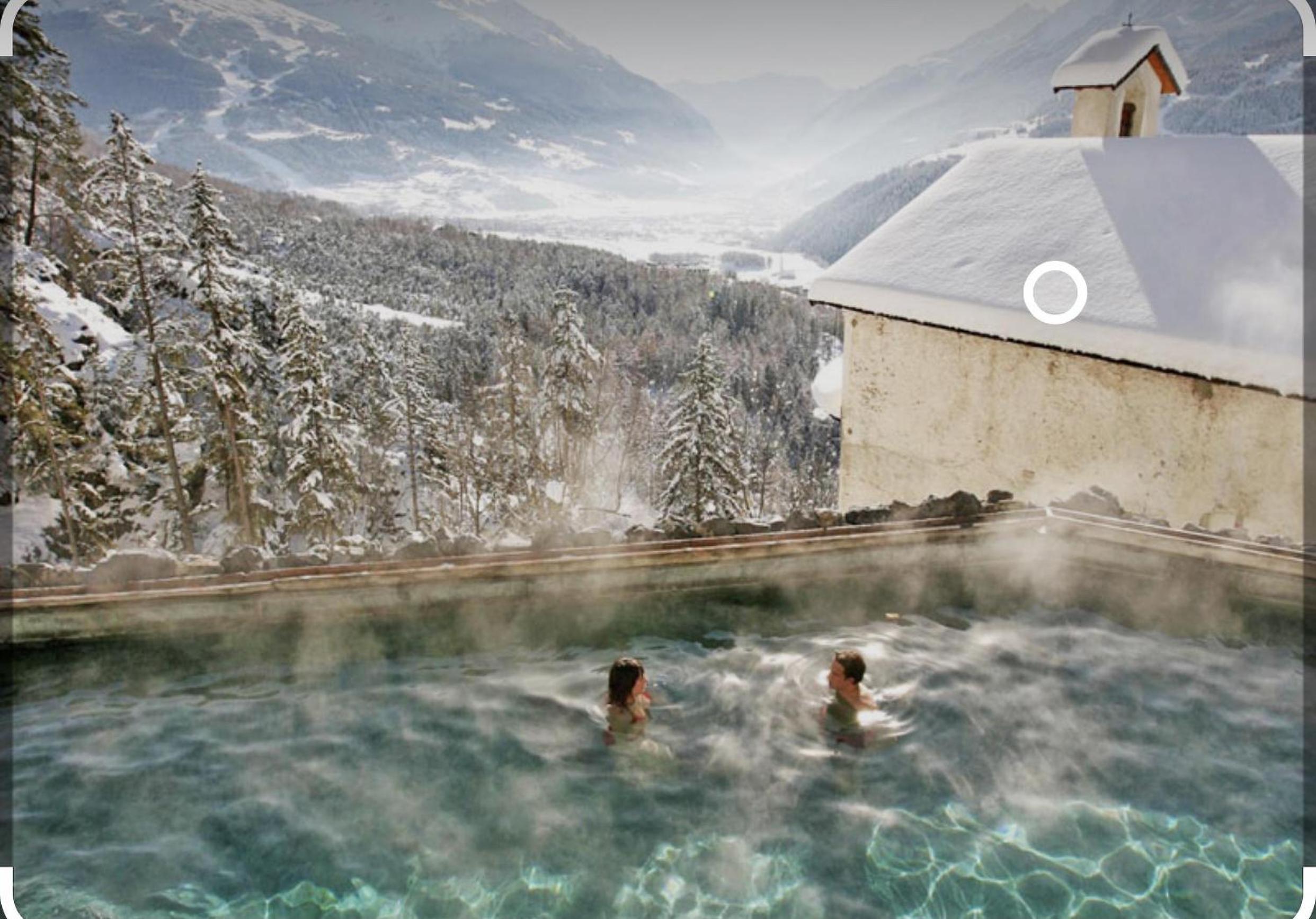 CASA CARCENTINA - fronte seggiovia, sulla pista Stelvio