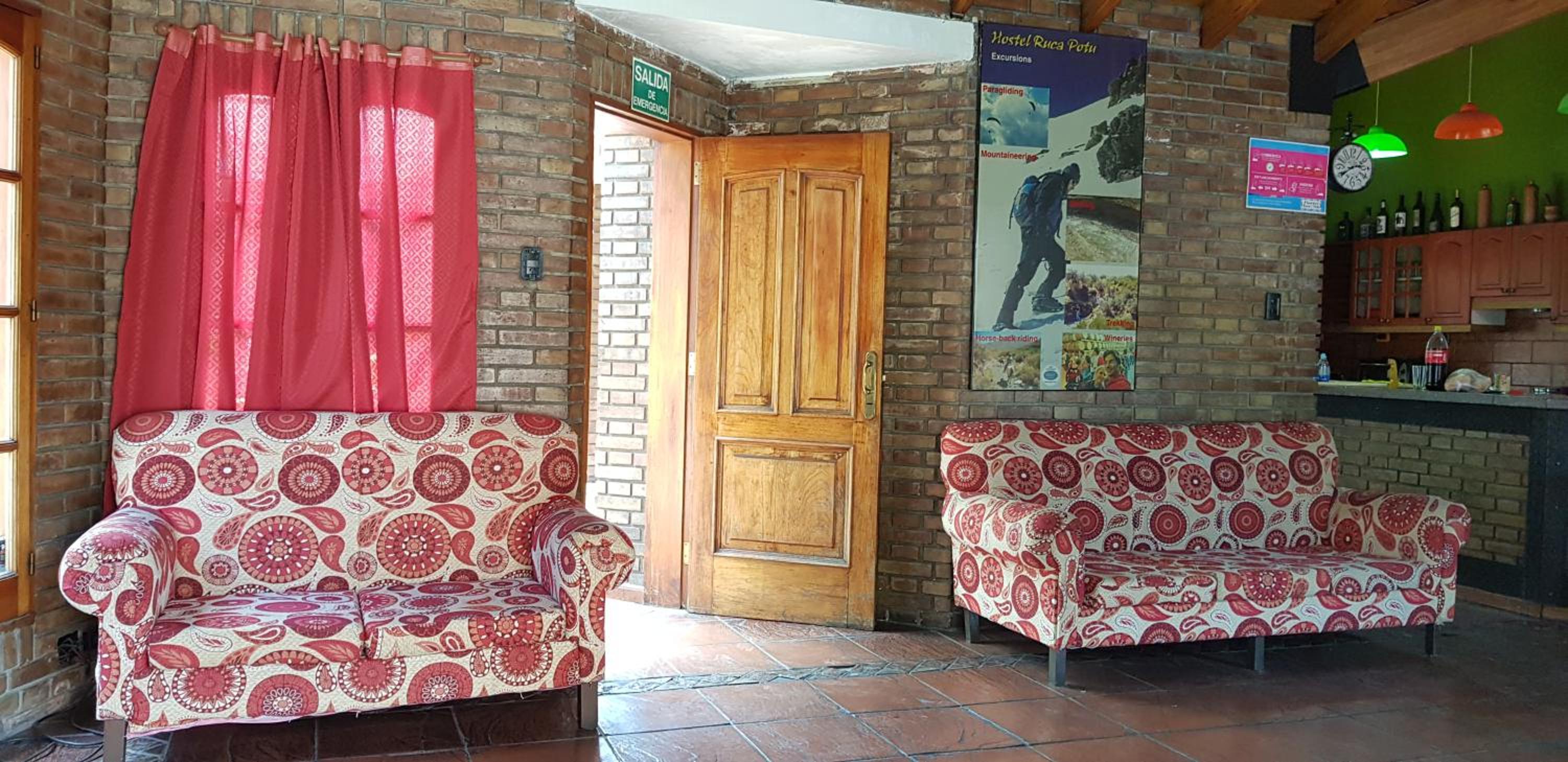 Hostel Ruca Potu
