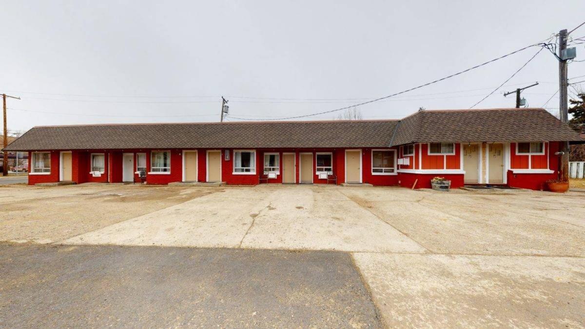 Trail's End Motel Downtown Lewistown view 4