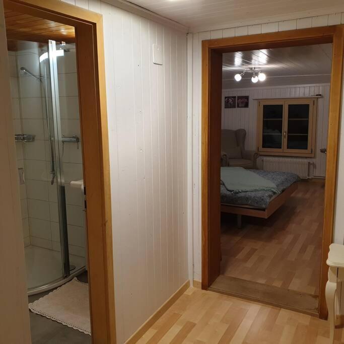 WHITE HOME IN AESCHI BEI SPIEZ