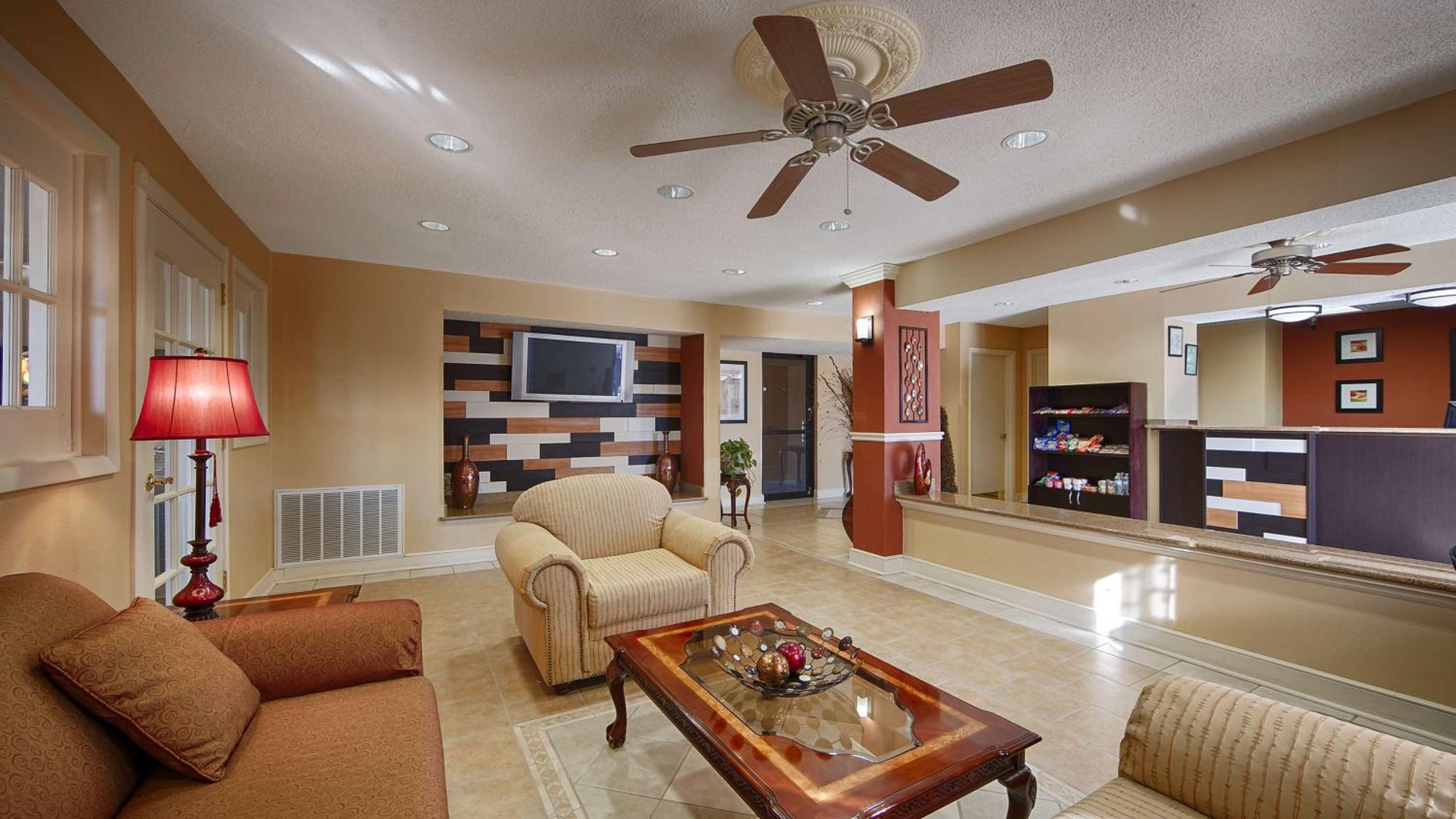 Greenville Vacations - Best Western Greenville Inn - Property Image 1