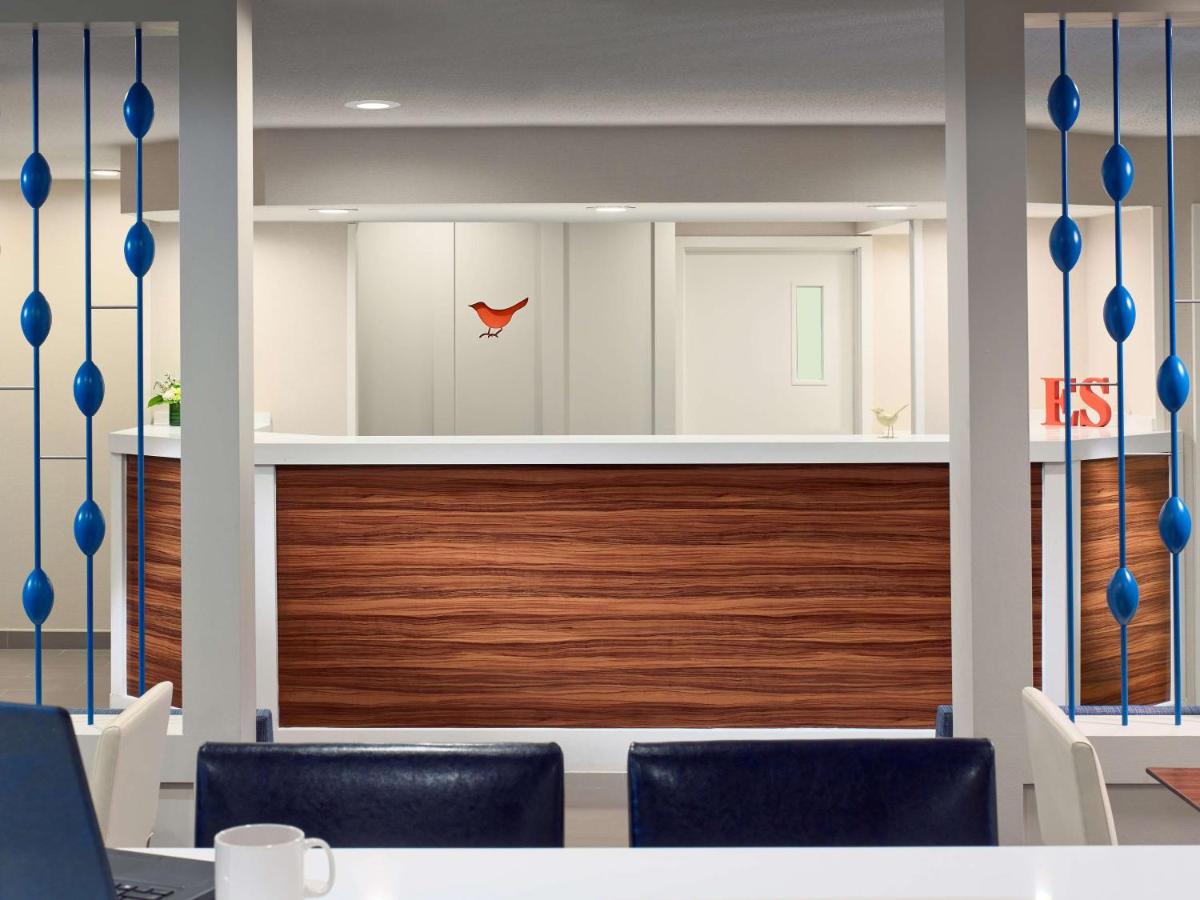 hotel reception