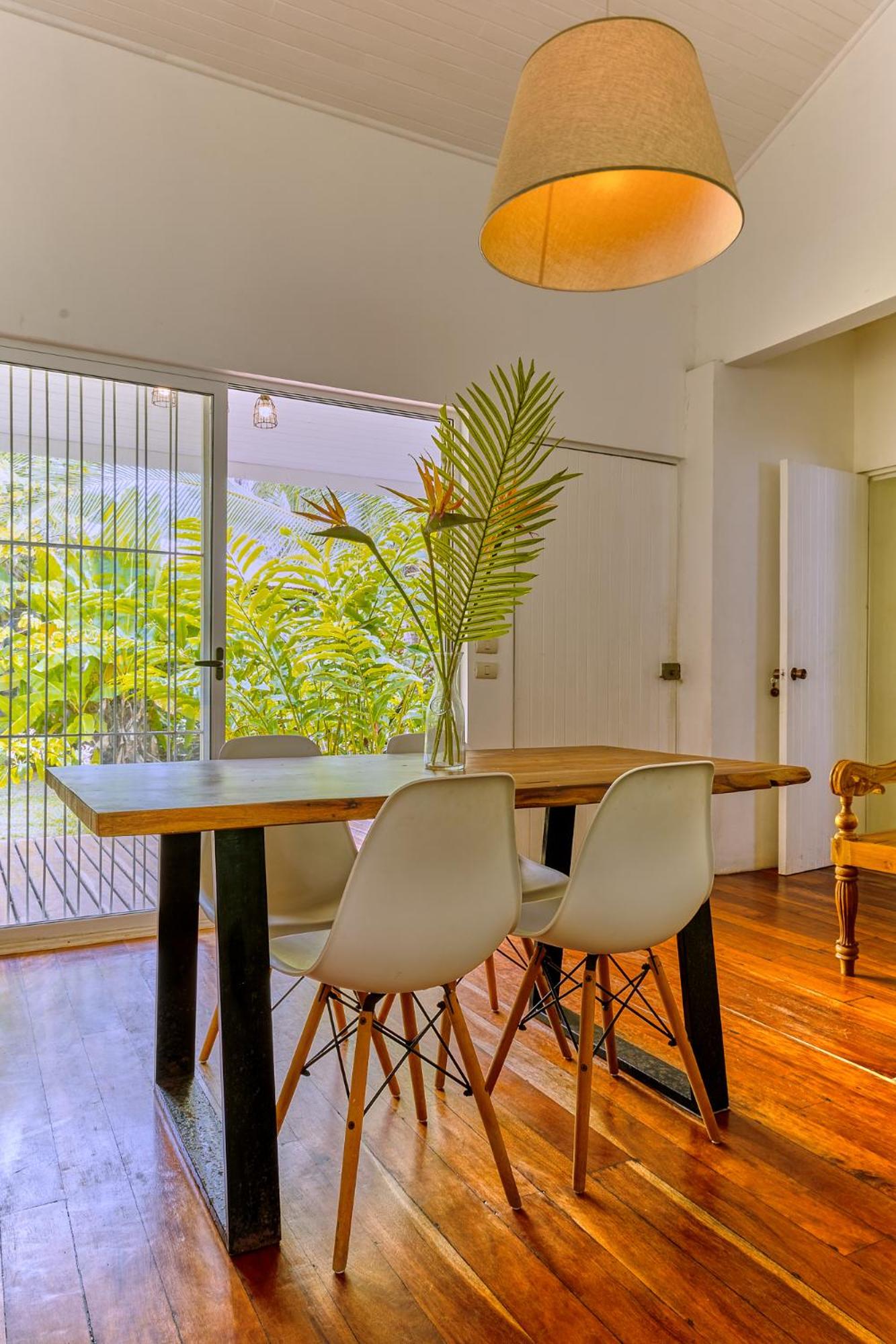 Pineapple house Manzanillo