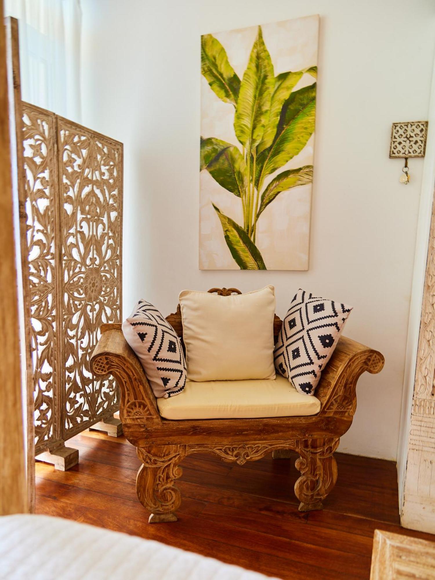 Pineapple house Manzanillo