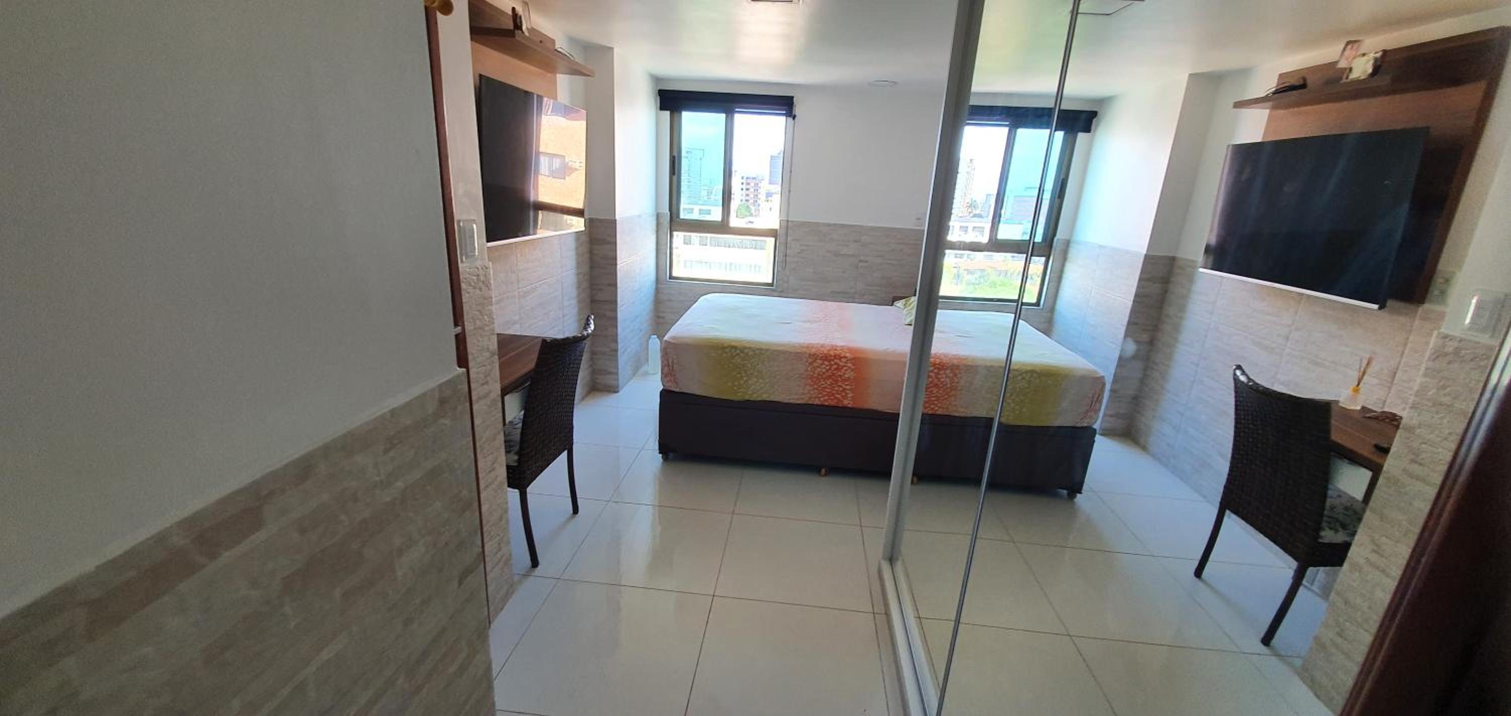 Luxor Tambaú AP 100 metros da praia com vista para o mar