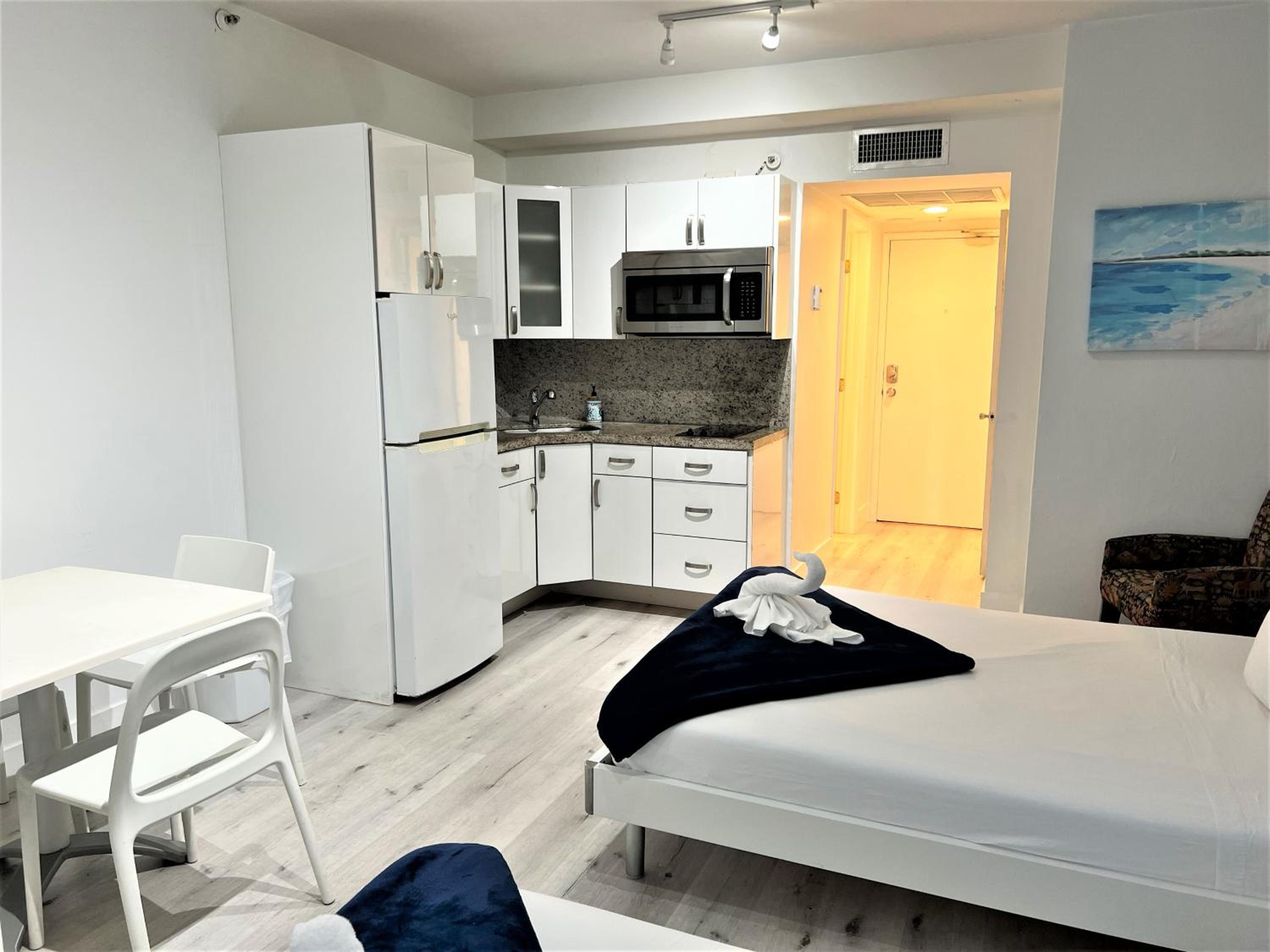 Ocean Front Units at Miami Beach