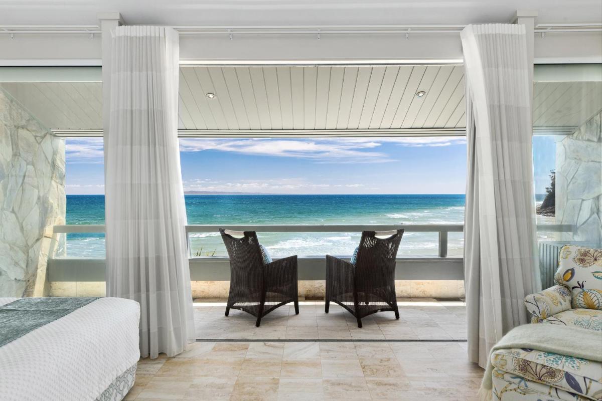 First Point Apartment 3, Little Cove