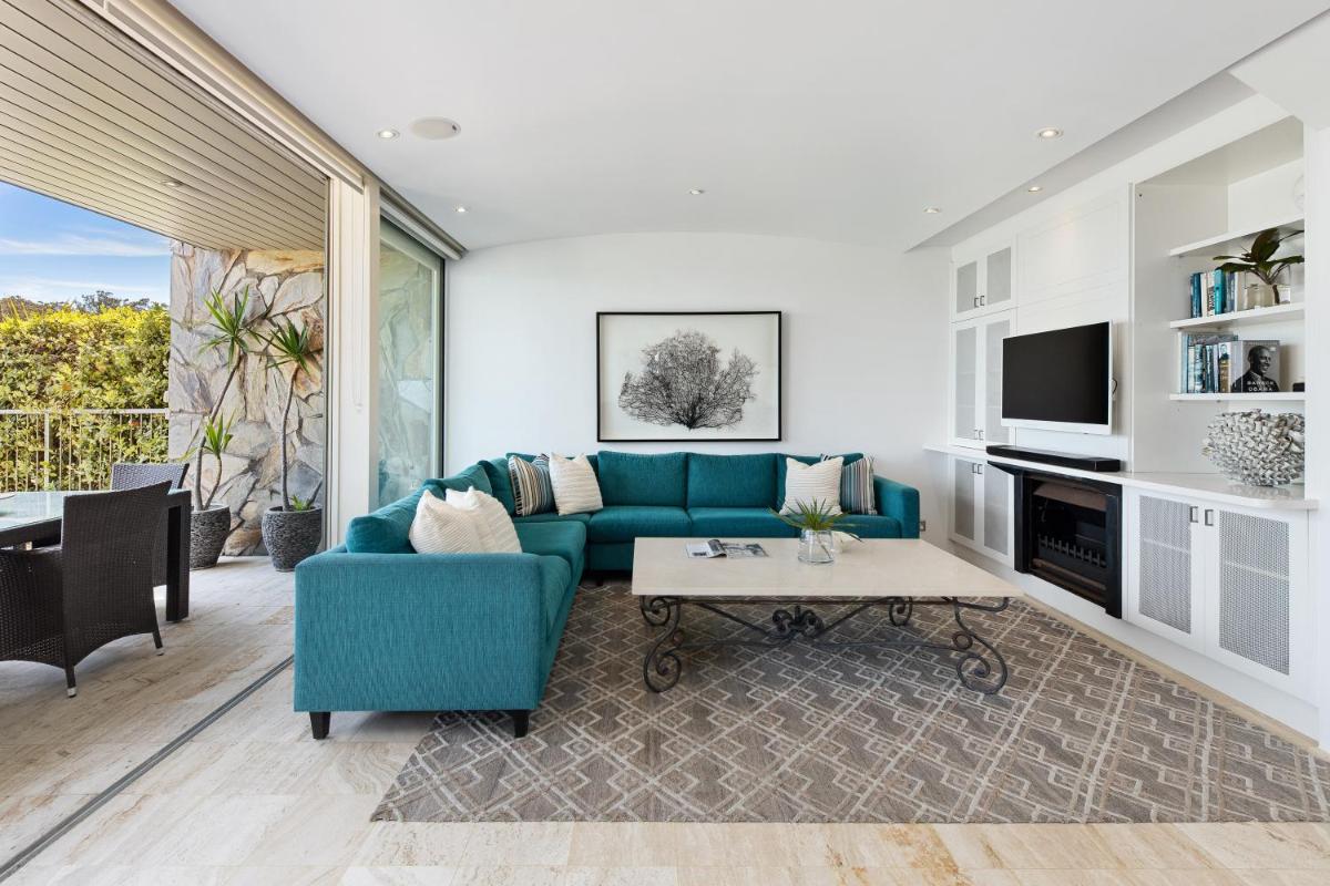 First Point Apartment 3, Little Cove