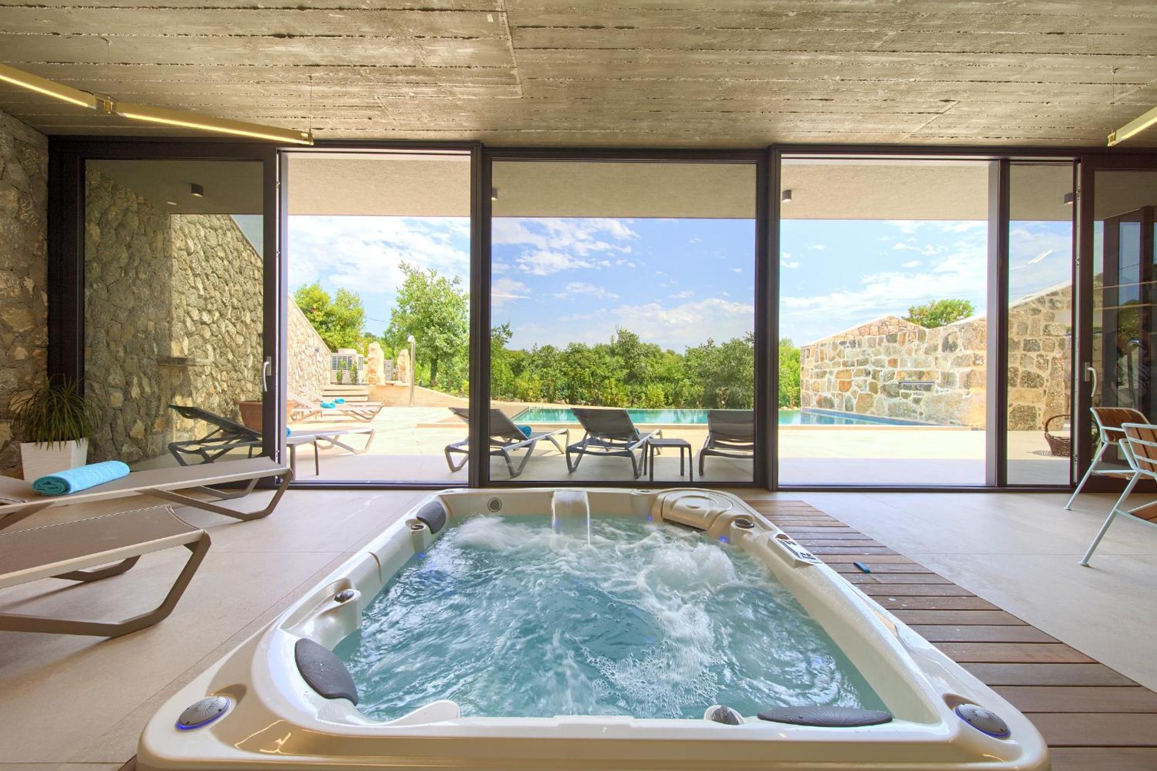 Luxury Jerini Estate