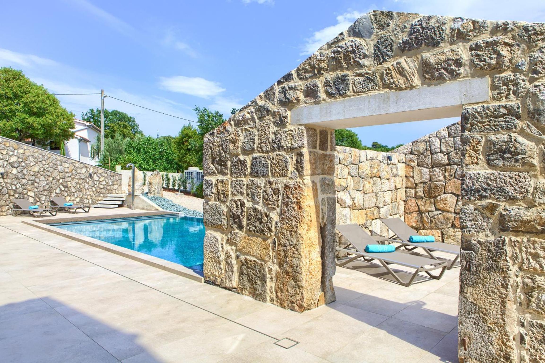 Luxury Jerini Estate