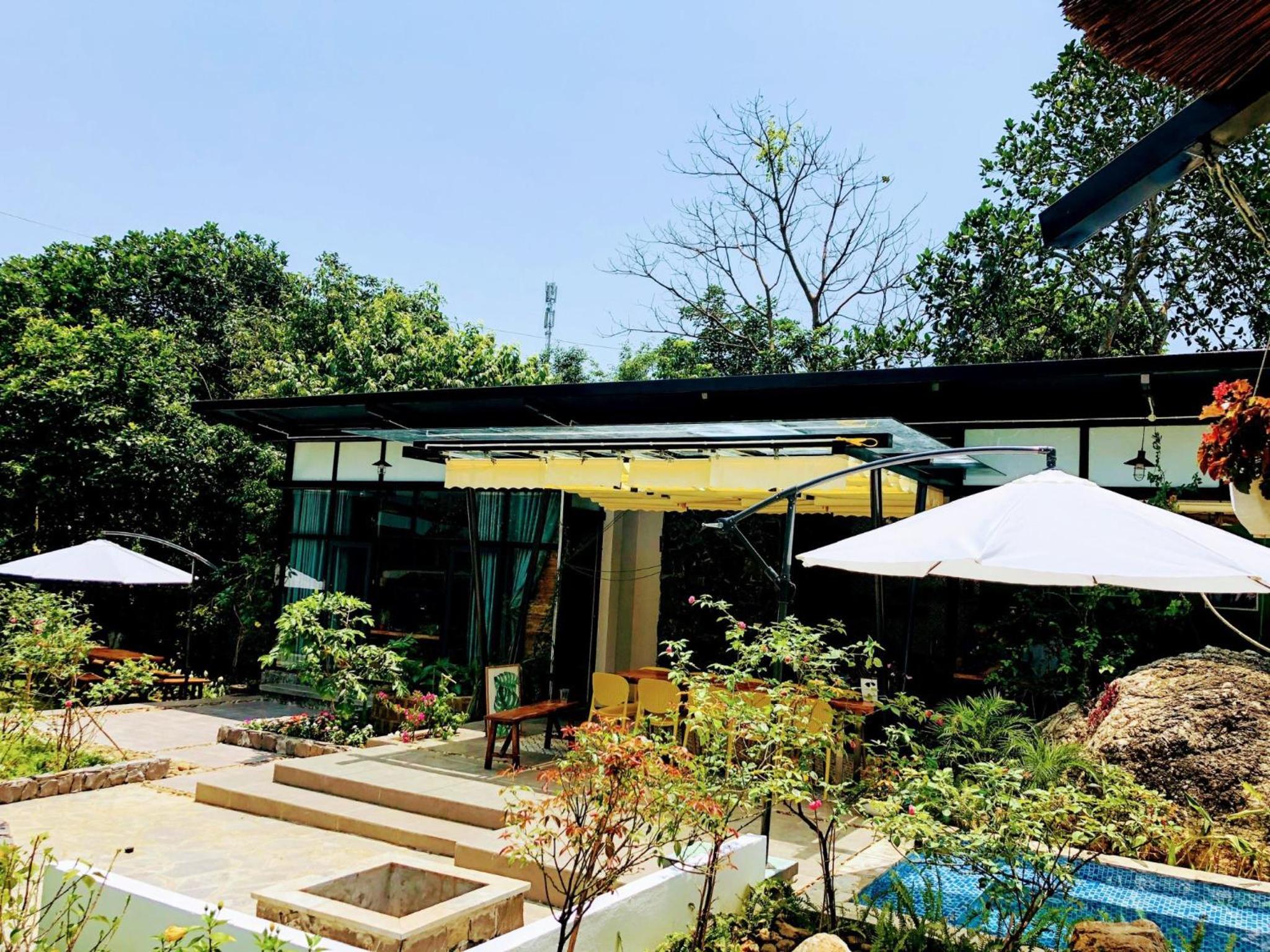 Padme Villas Ba Vì - Venuestay