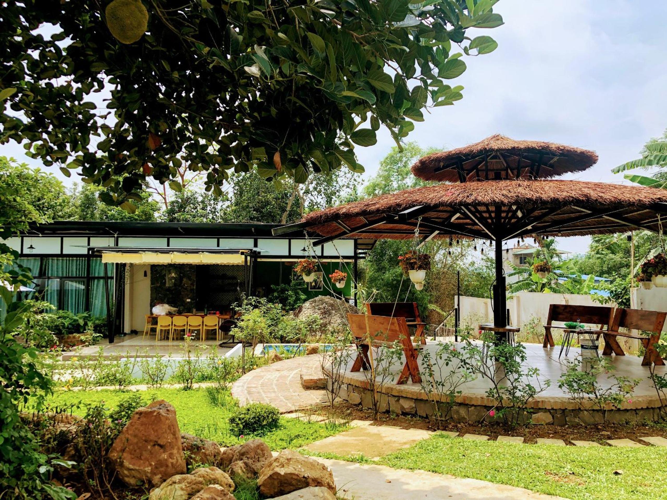 Padme Villas Ba Vì - Venuestay
