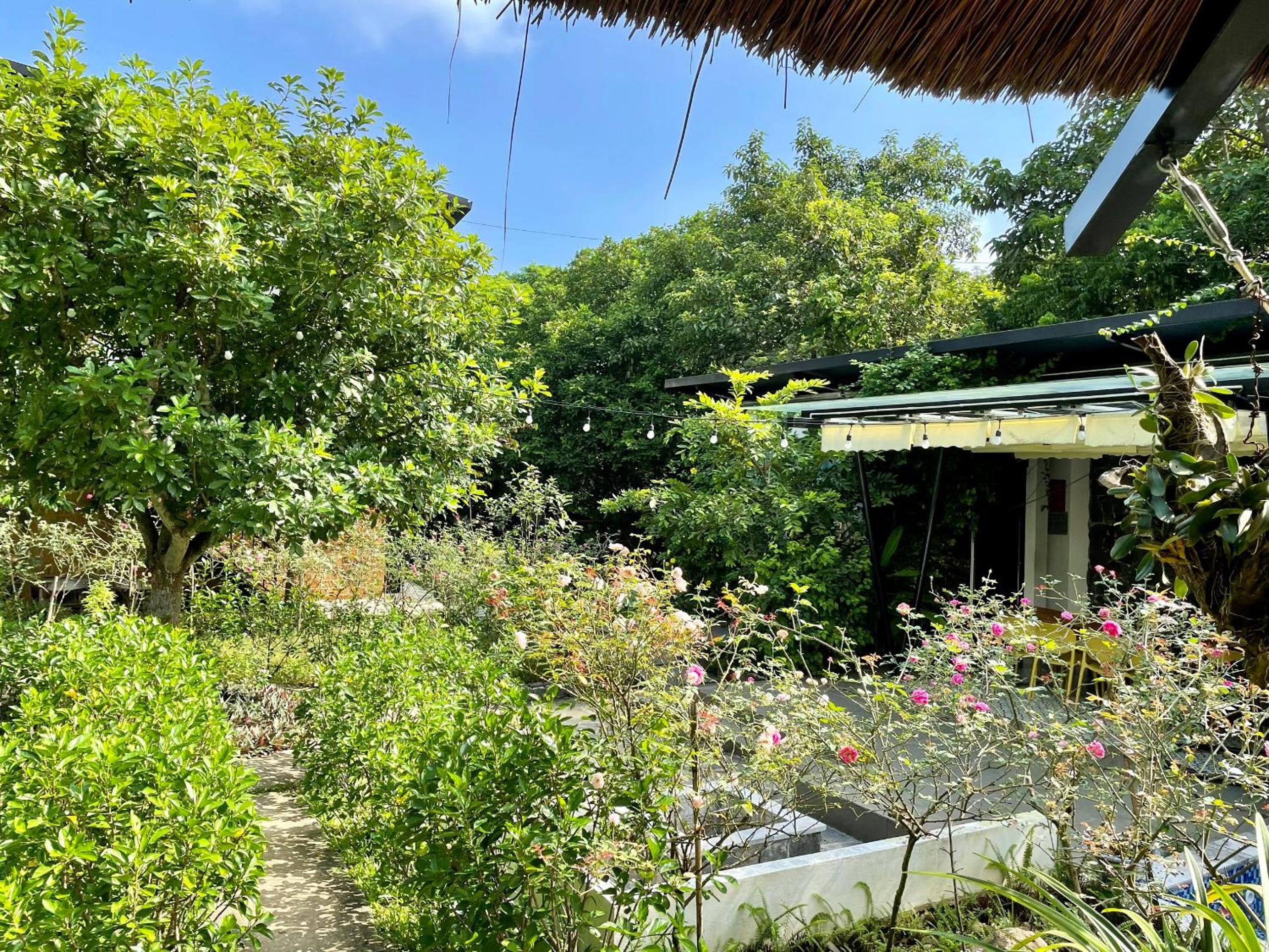Padme Villas Ba Vì - Venuestay