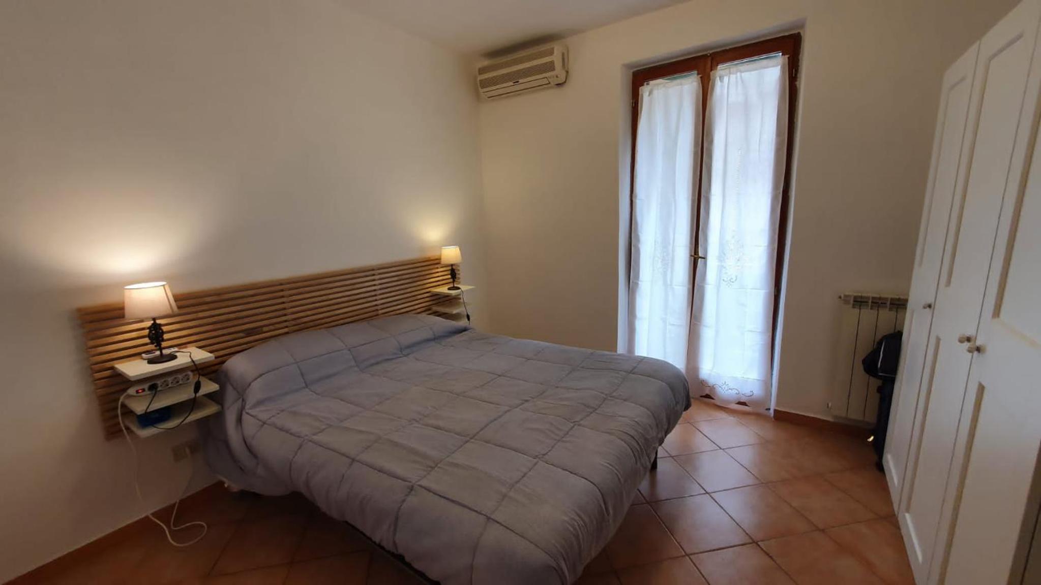 Maison Suras view 2