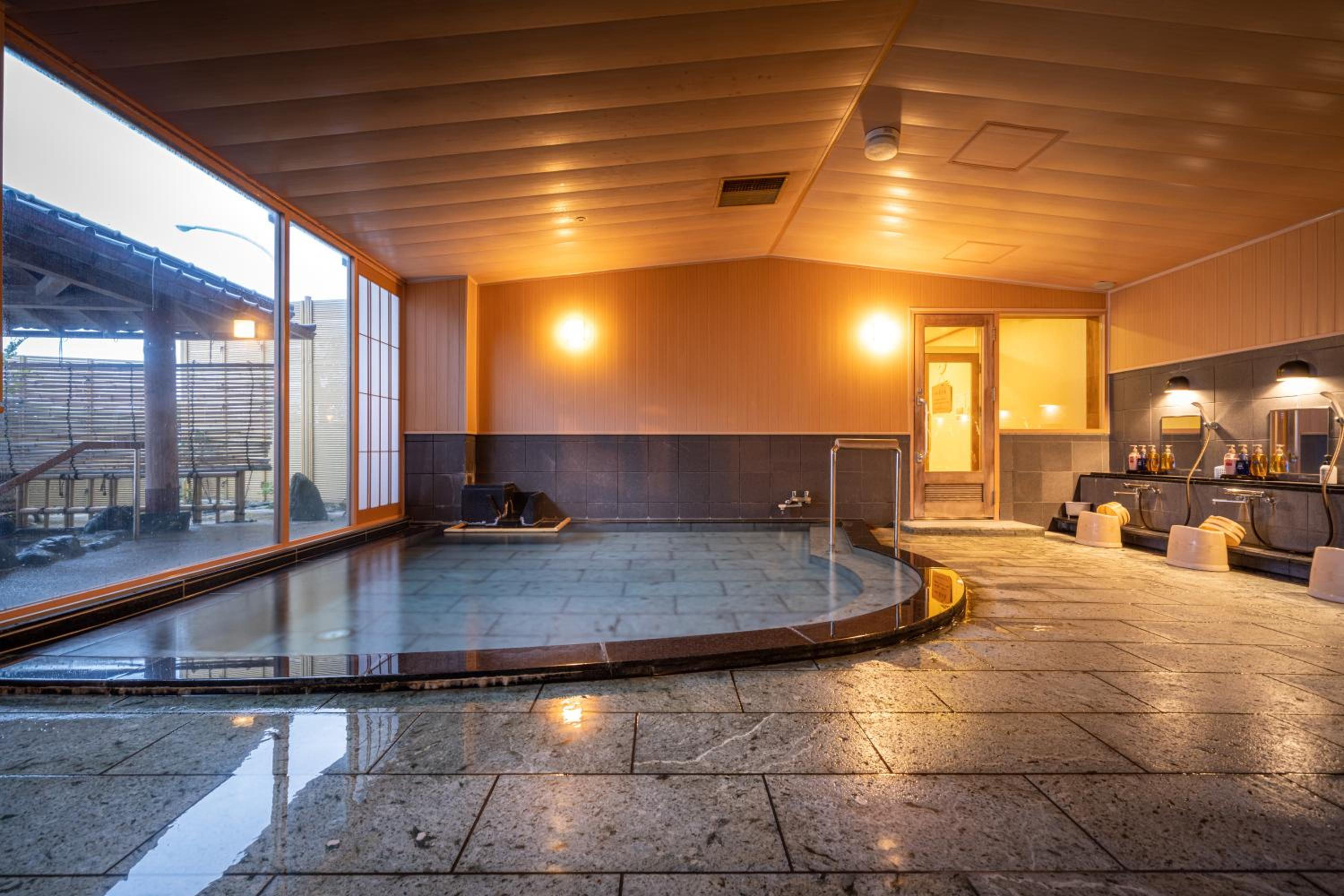 Ikkyu -Seaside Hotel-