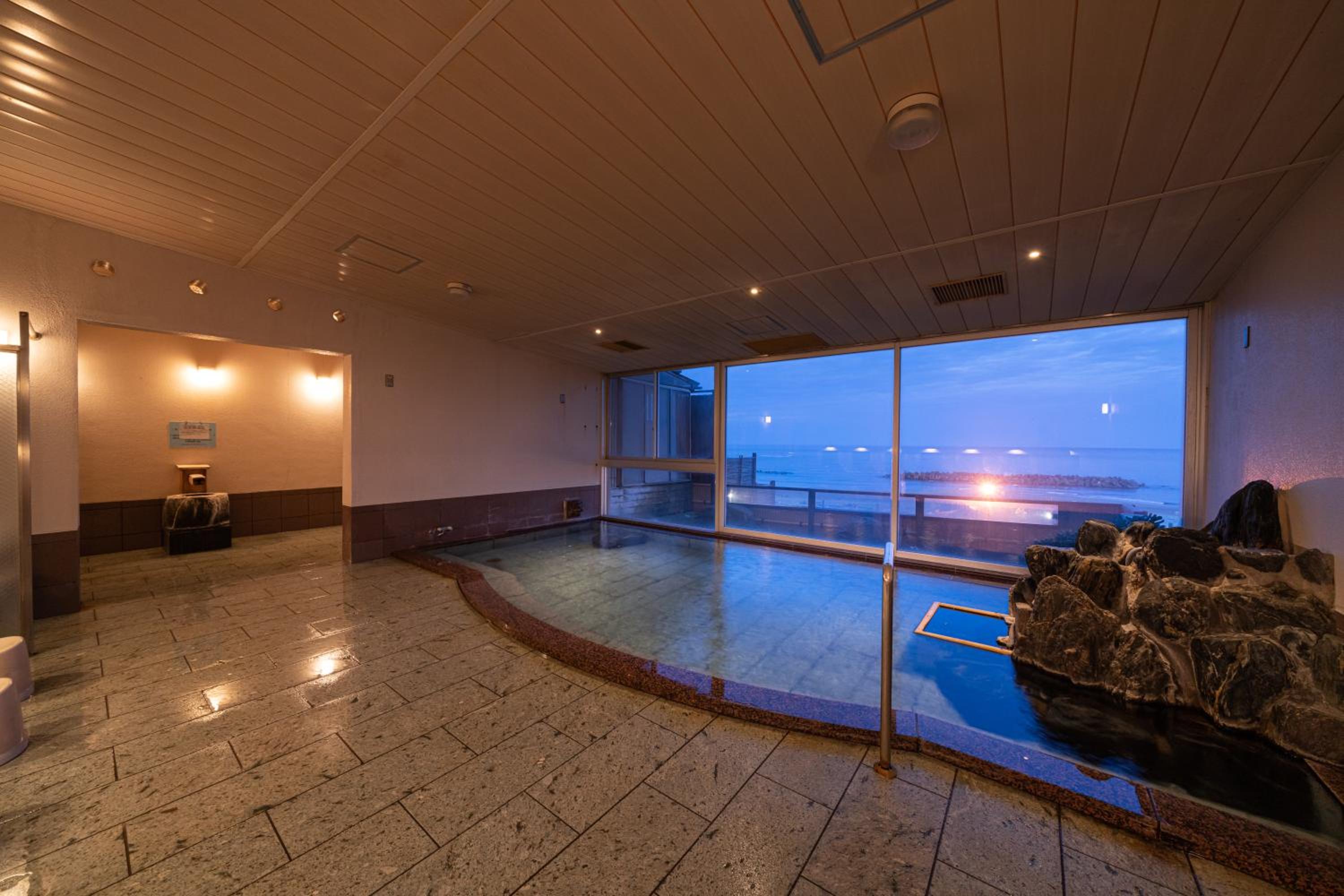 Ikkyu -Seaside Hotel-