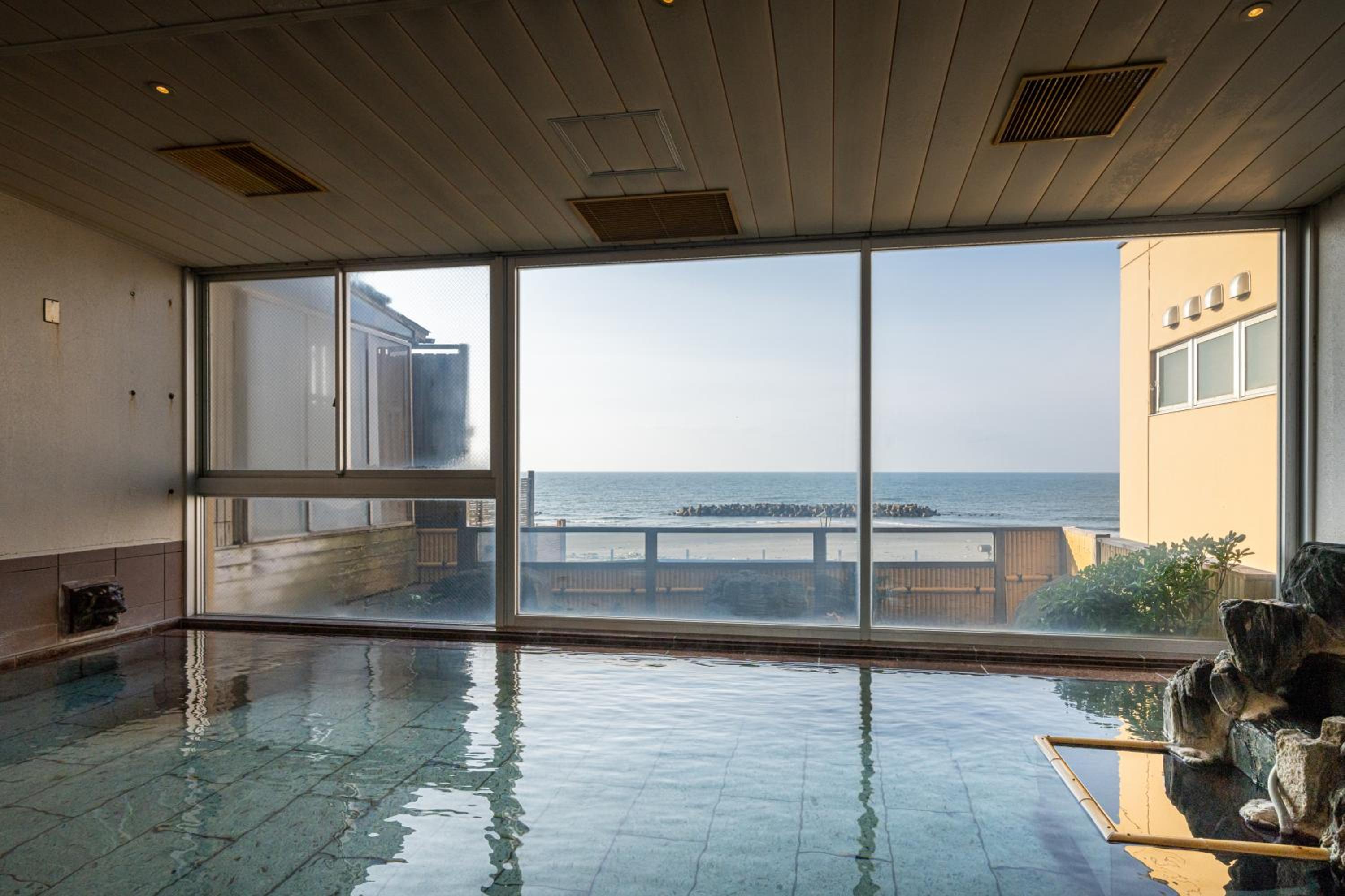 Ikkyu -Seaside Hotel-
