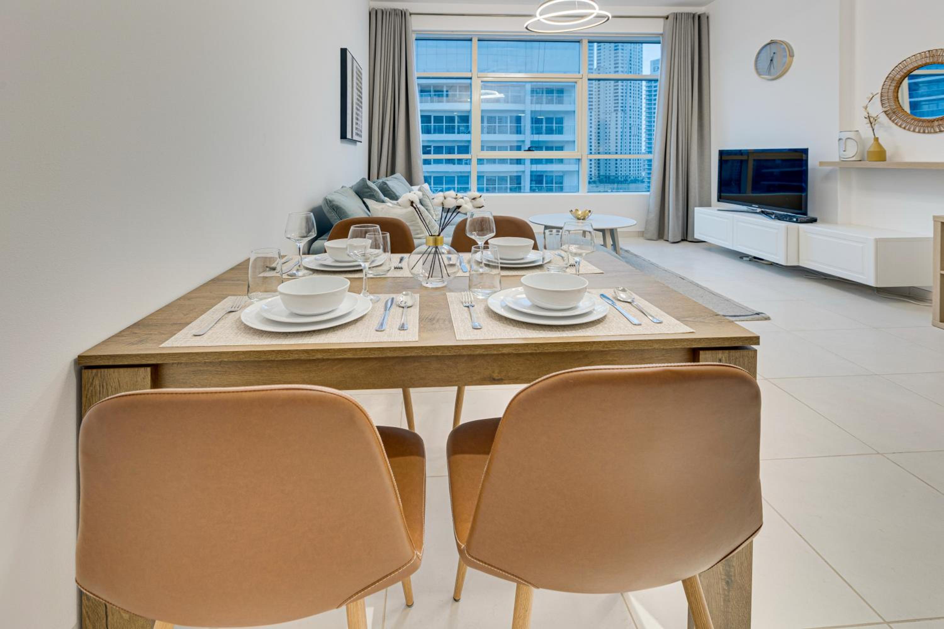 Great views from New apartment in Dubai Marina