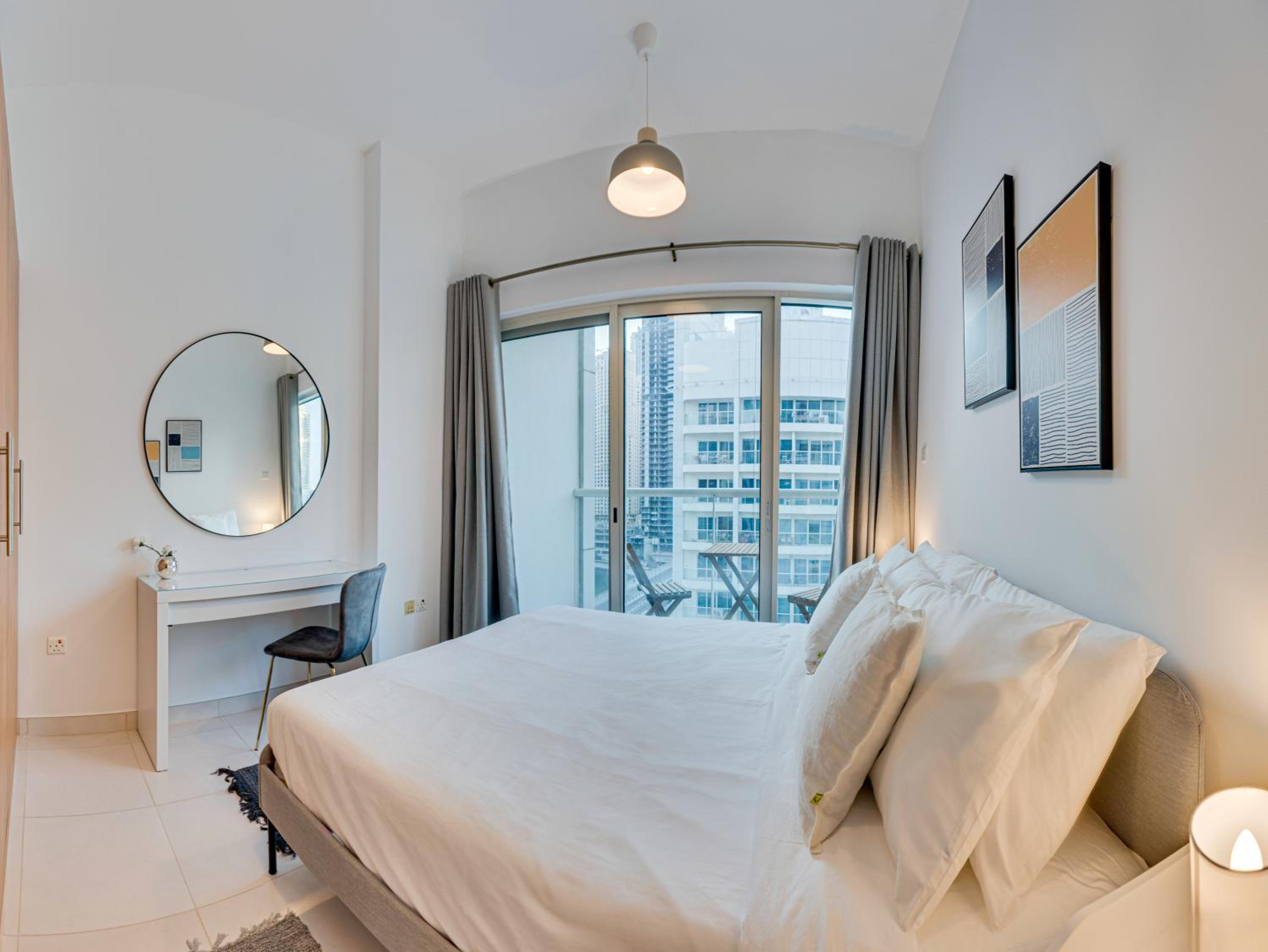 Great views from New apartment in Dubai Marina