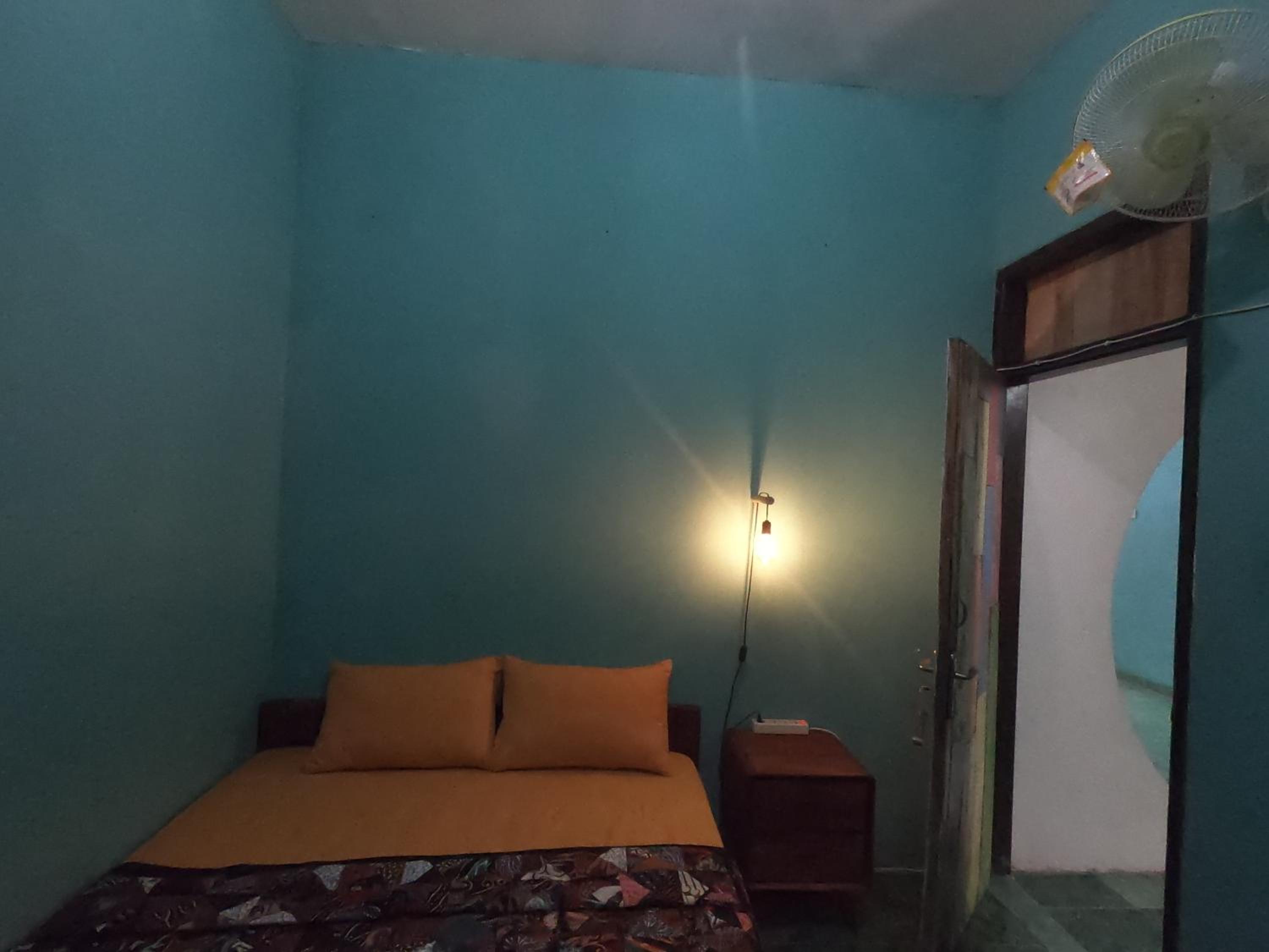 OWL HOSTEL Karimunjawa view 5