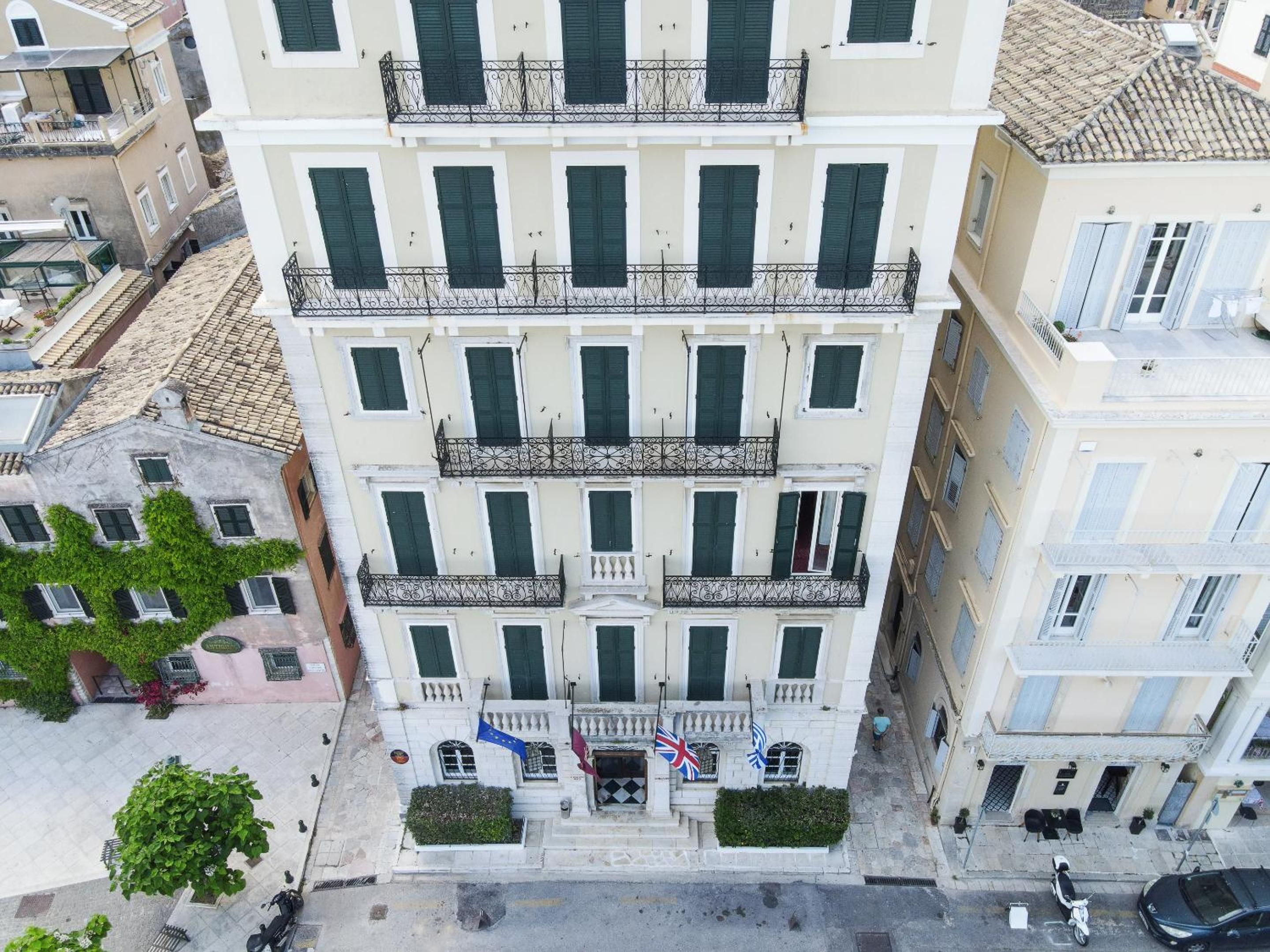 Hotel Cavalieri Hotel - Image 1