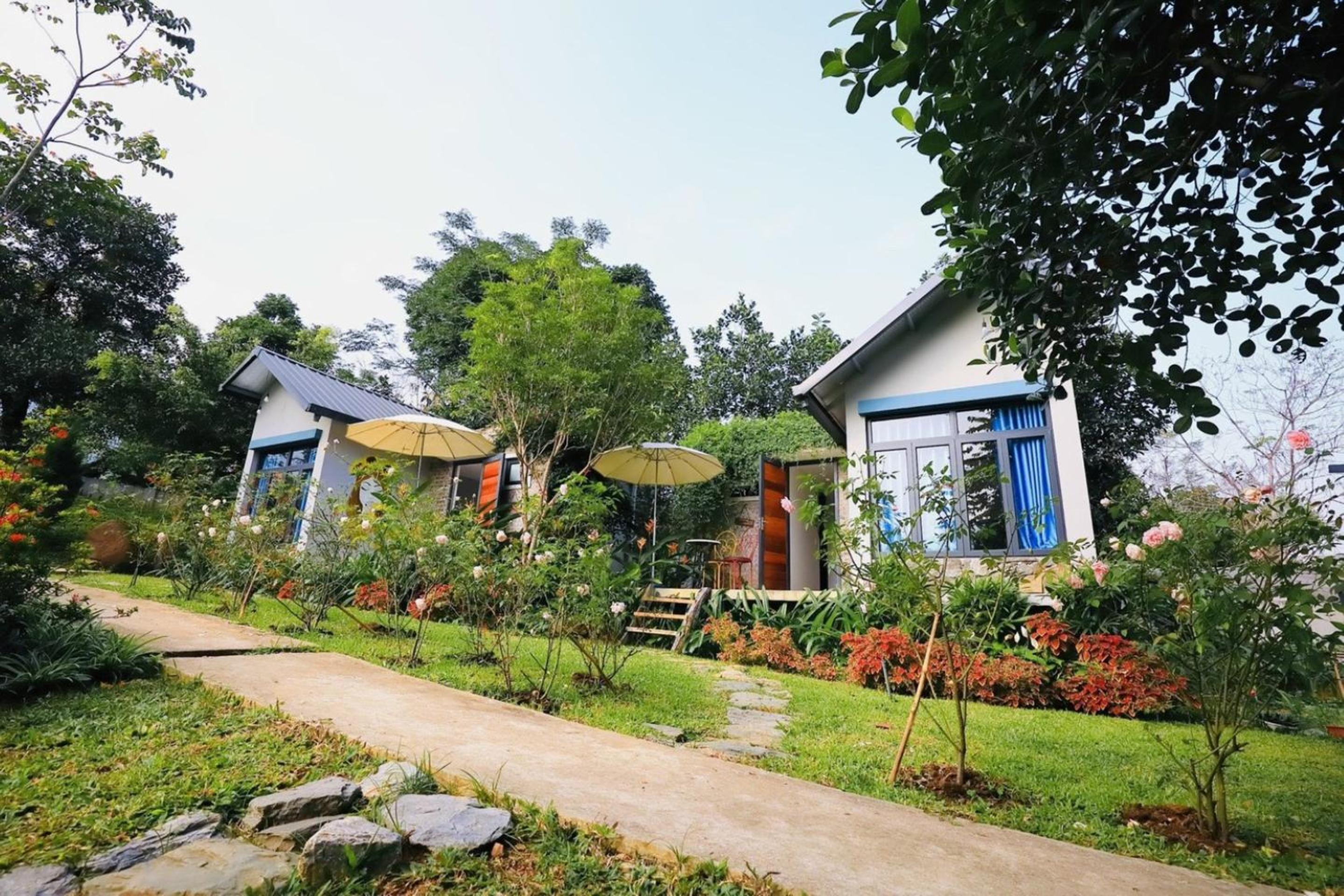 Padme Villas Ba Vì - Venuestay