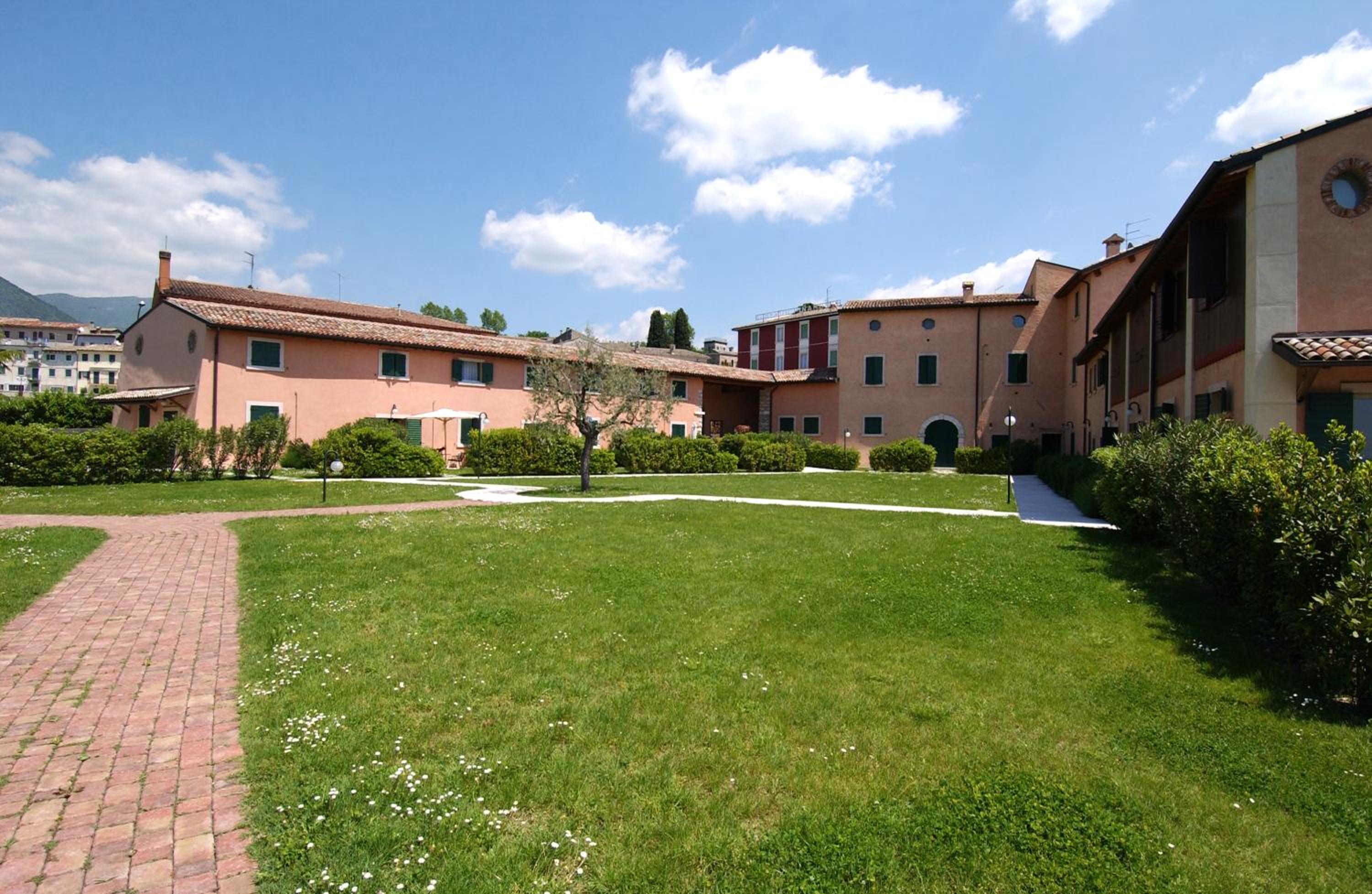 Appartamenti I Cortivi view 5