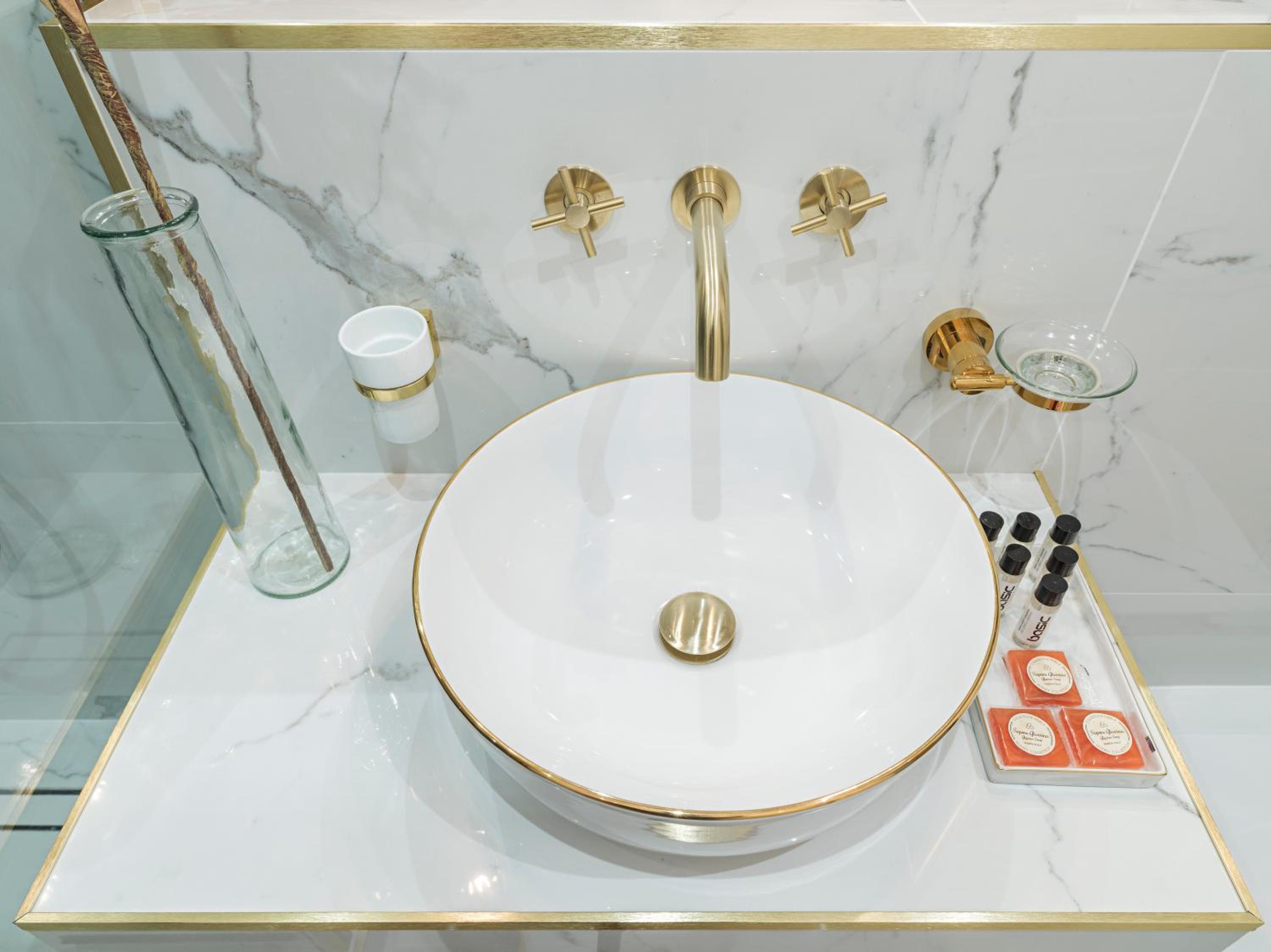The Pompadour Suite