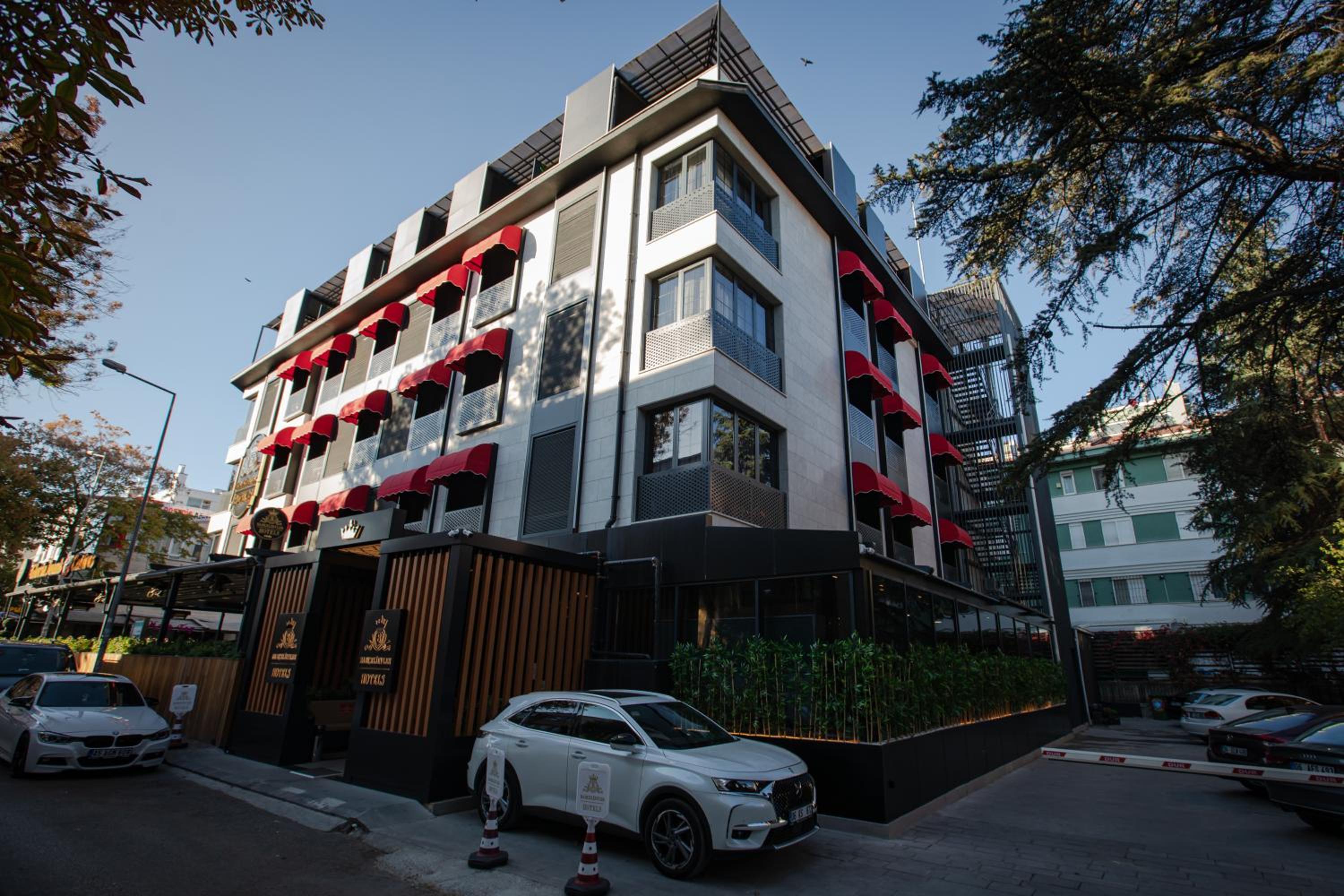 bahçelievler hotels - Image 32