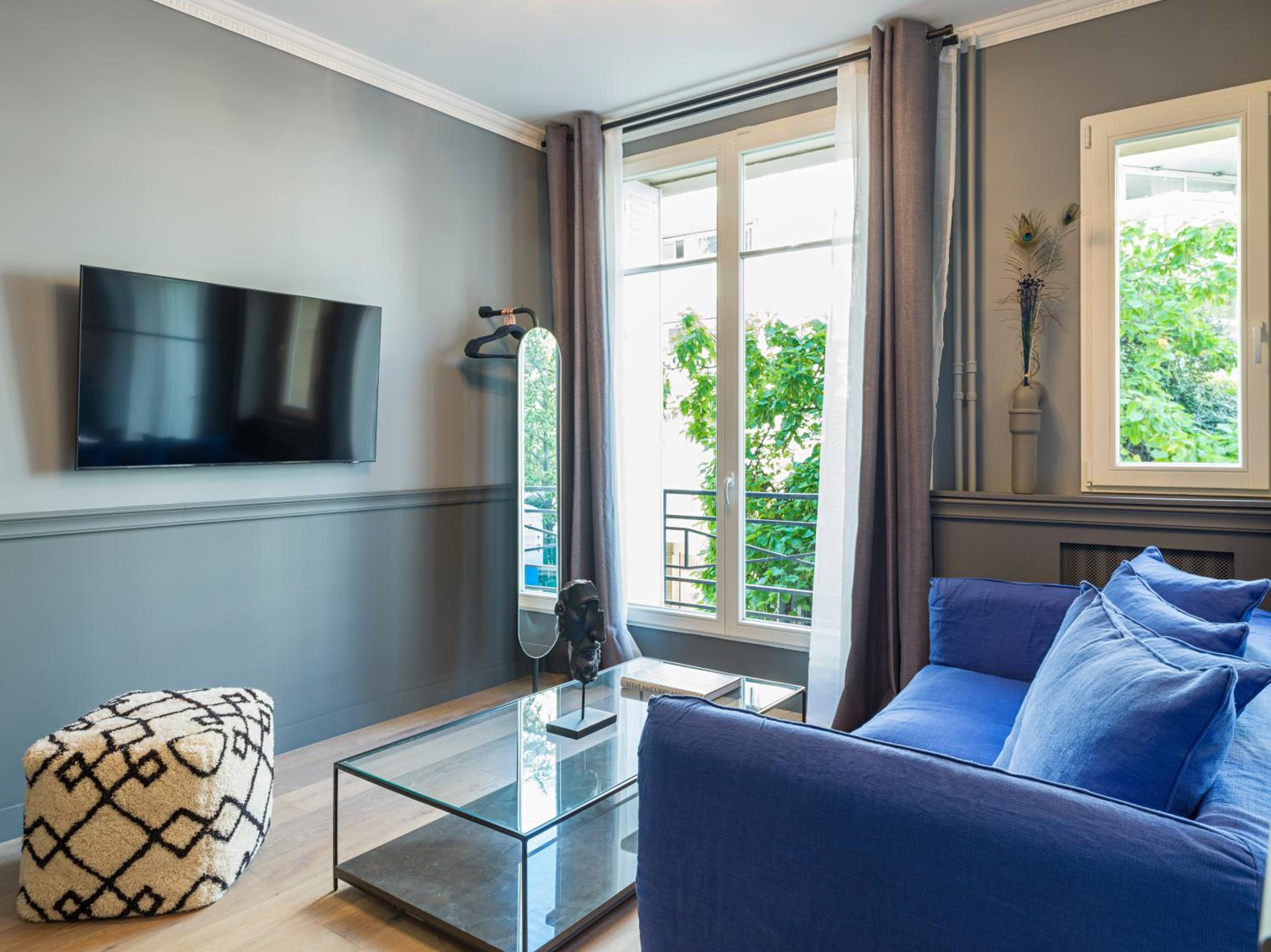 The Blue King Suite