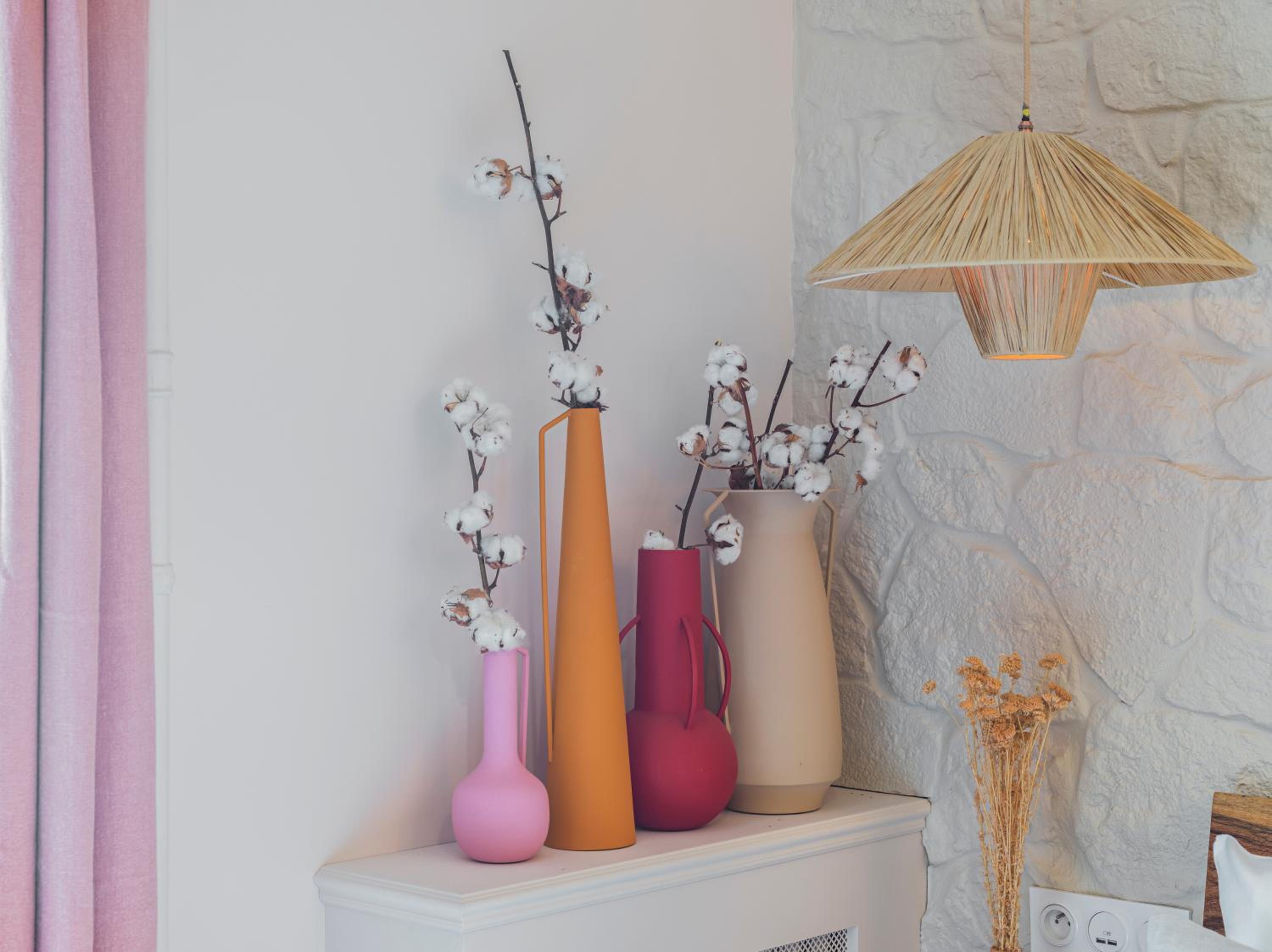 Pink & Wood cocoon