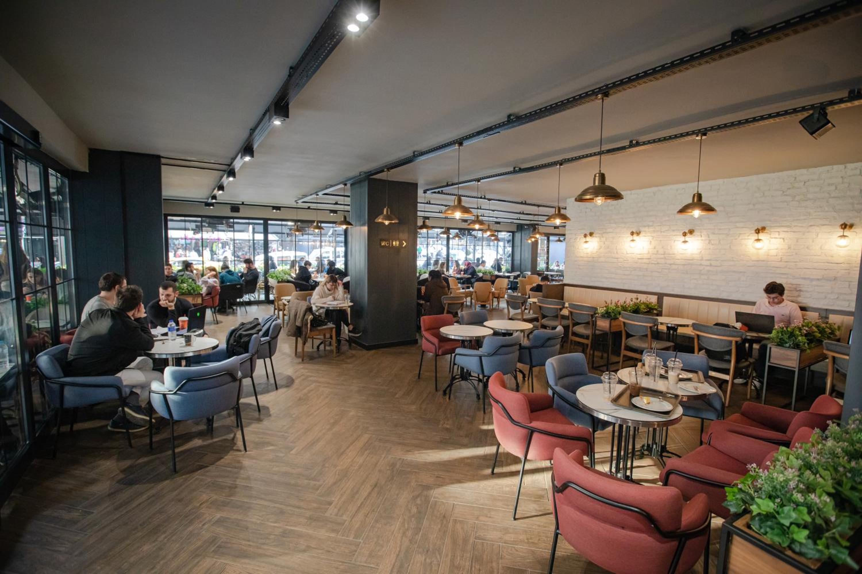 bahçelievler hotels - Image 196