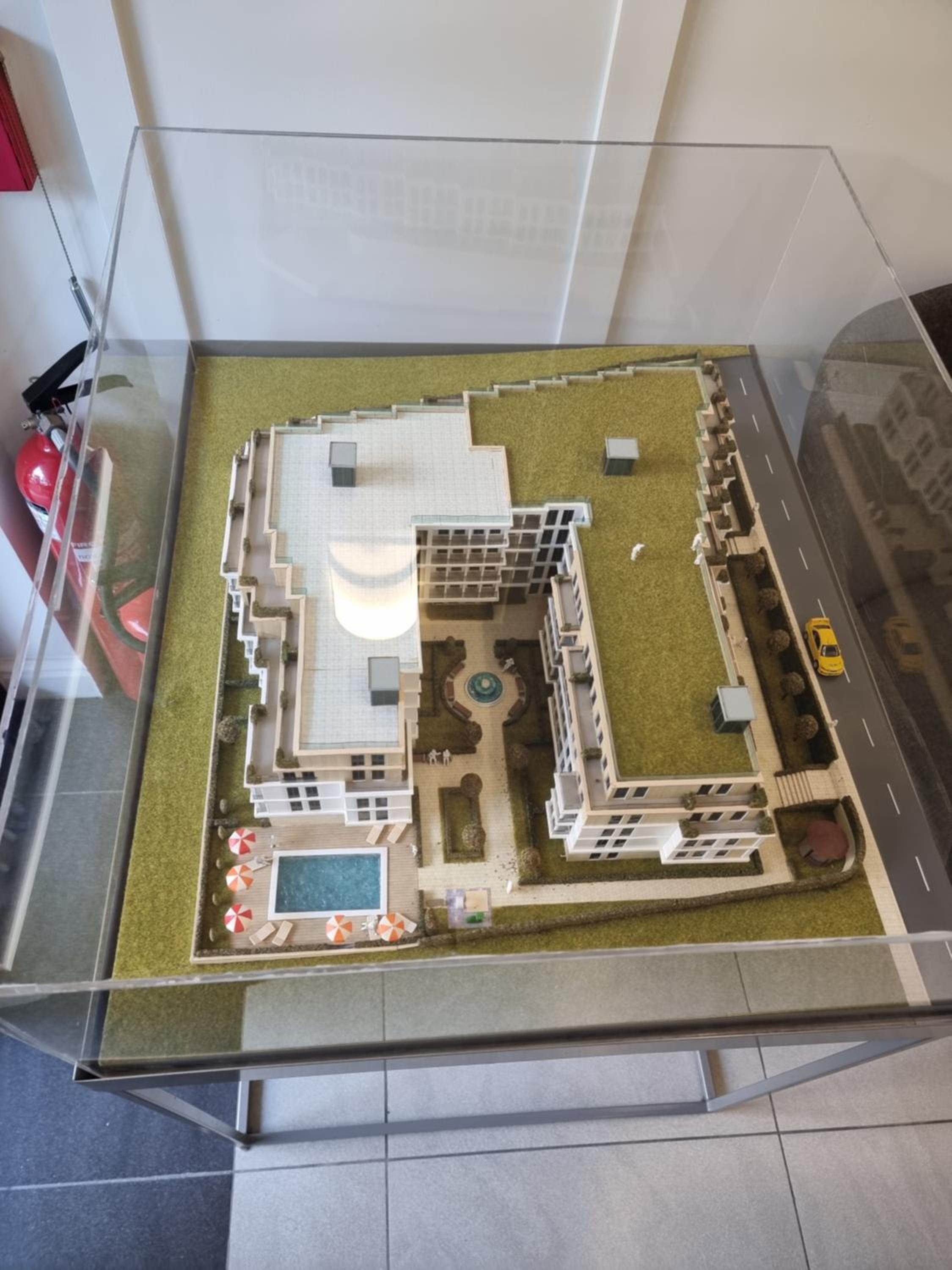 Apartment in Evargreen complex with Terrace