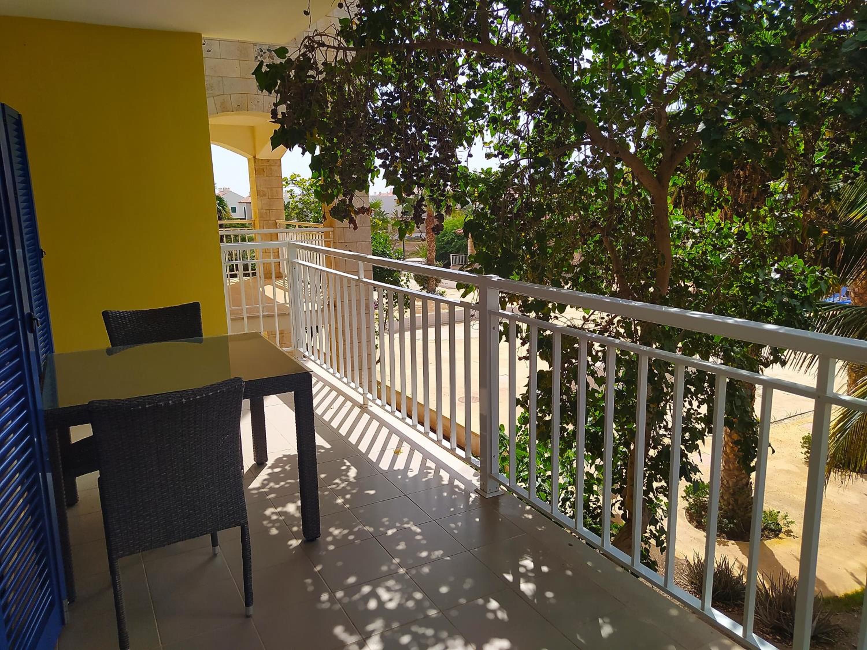 AH - Vila Verde Private Apartment