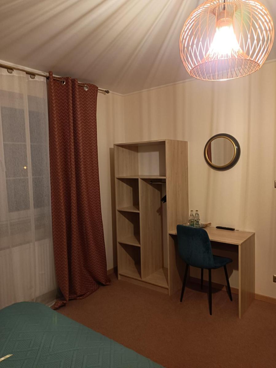 Photo 16