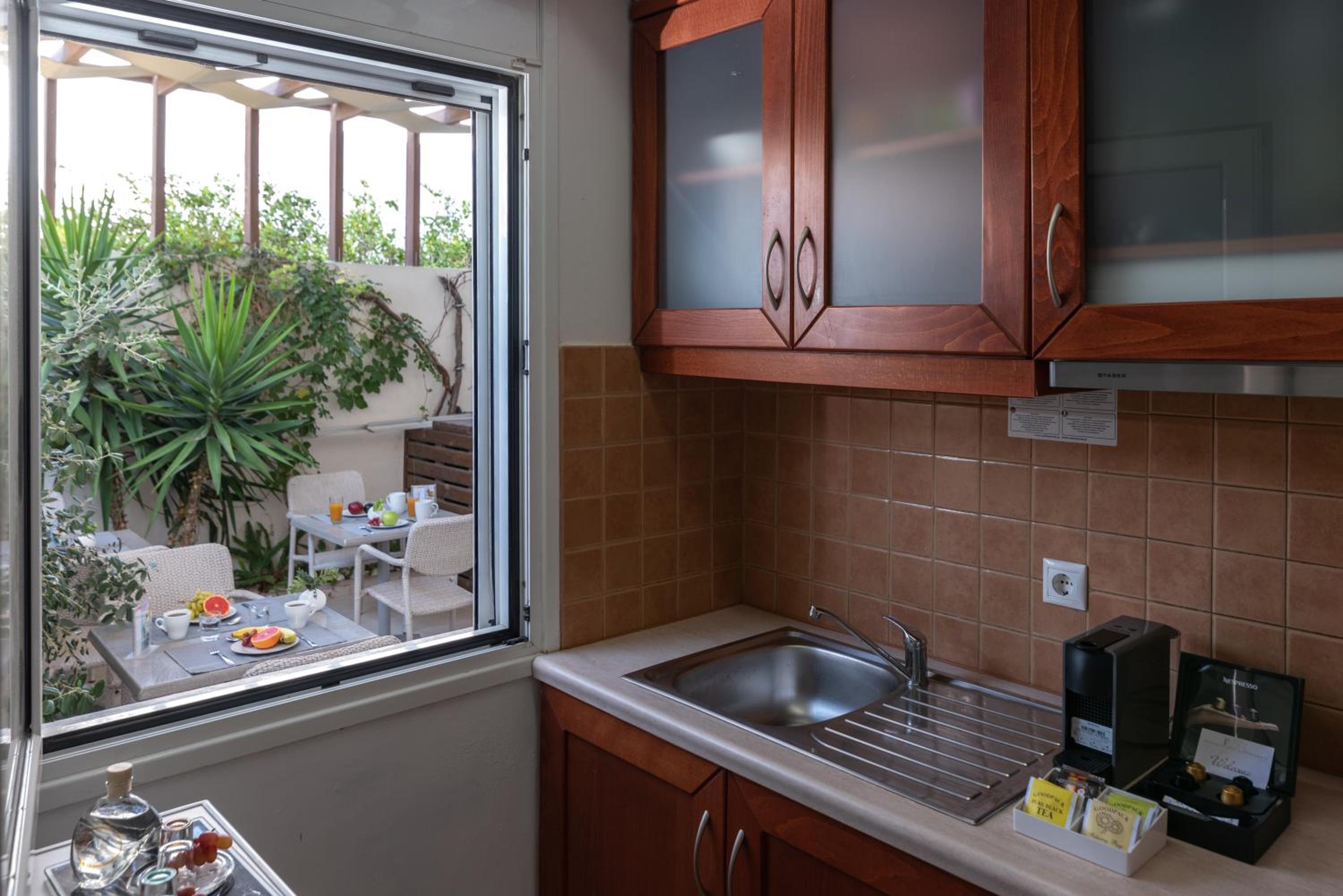 Coral Apts - Hotelia Hospitality Group
