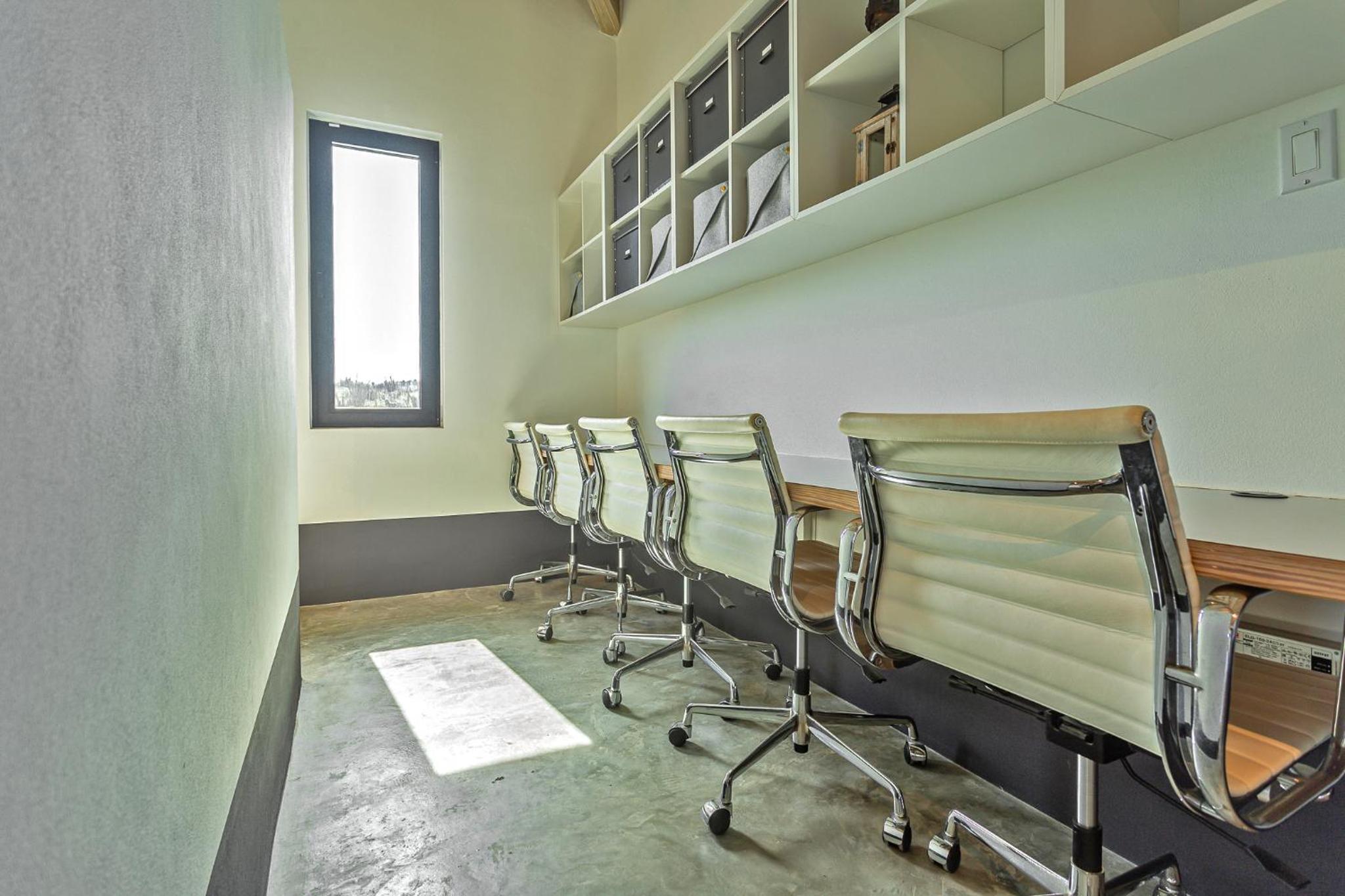 meeting & event spaces