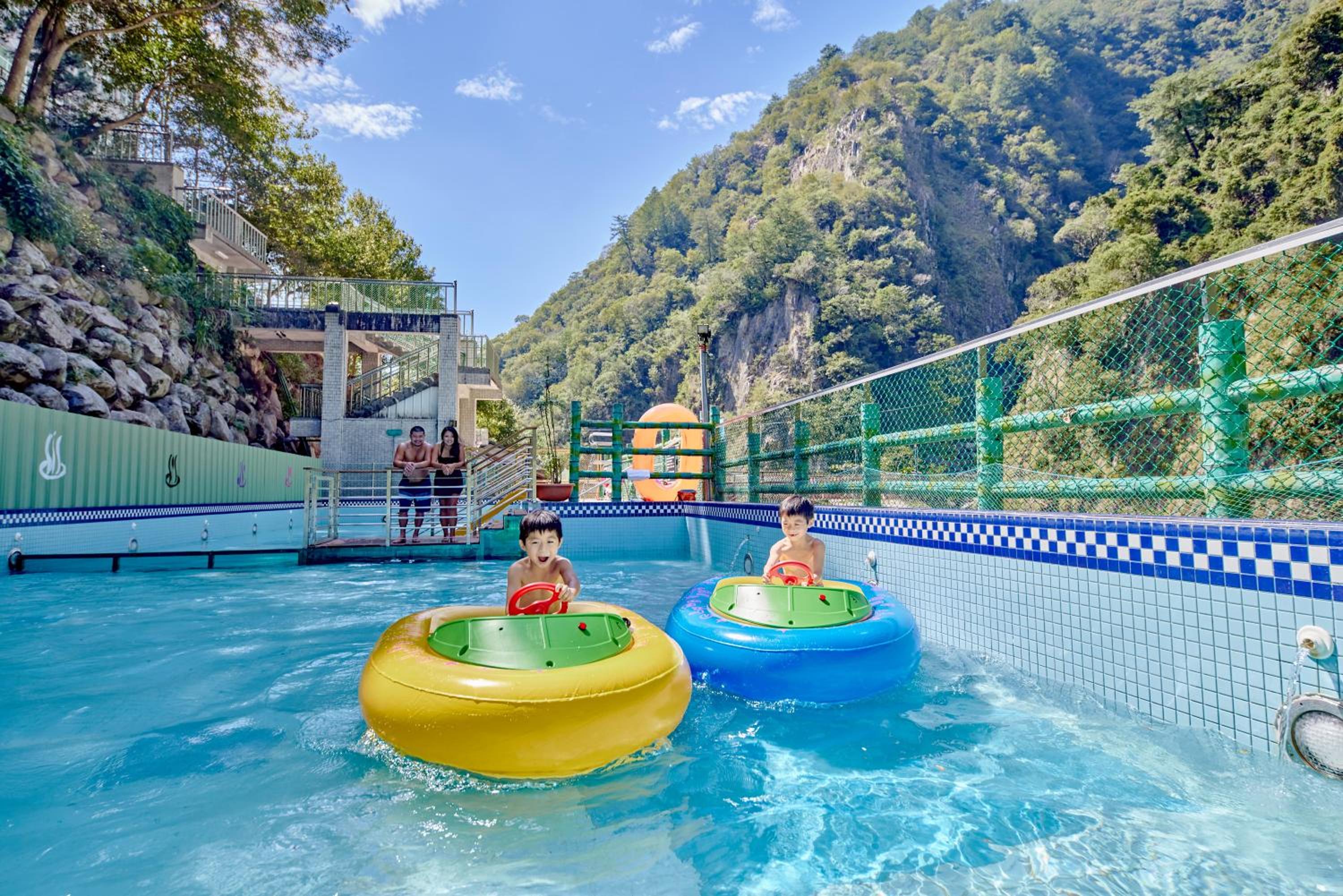 Uni-Resort Ku-Kuan