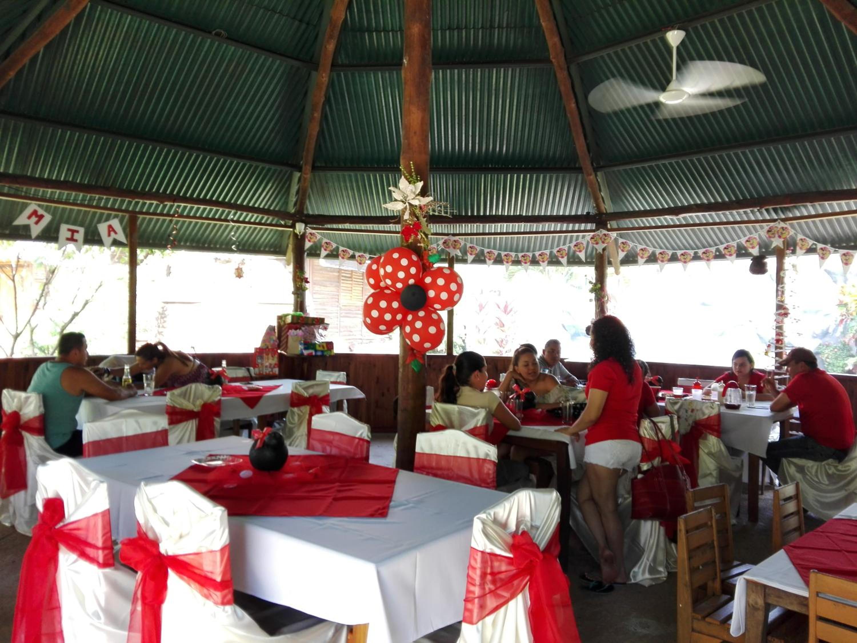 Hotel Cabañas La Teca