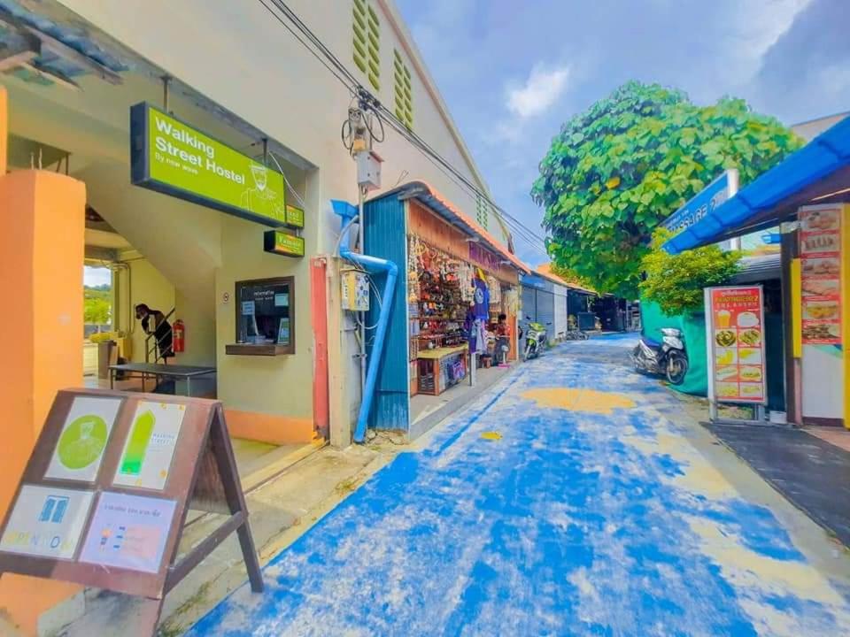 Hotel Walking Street Hostel - Image 1